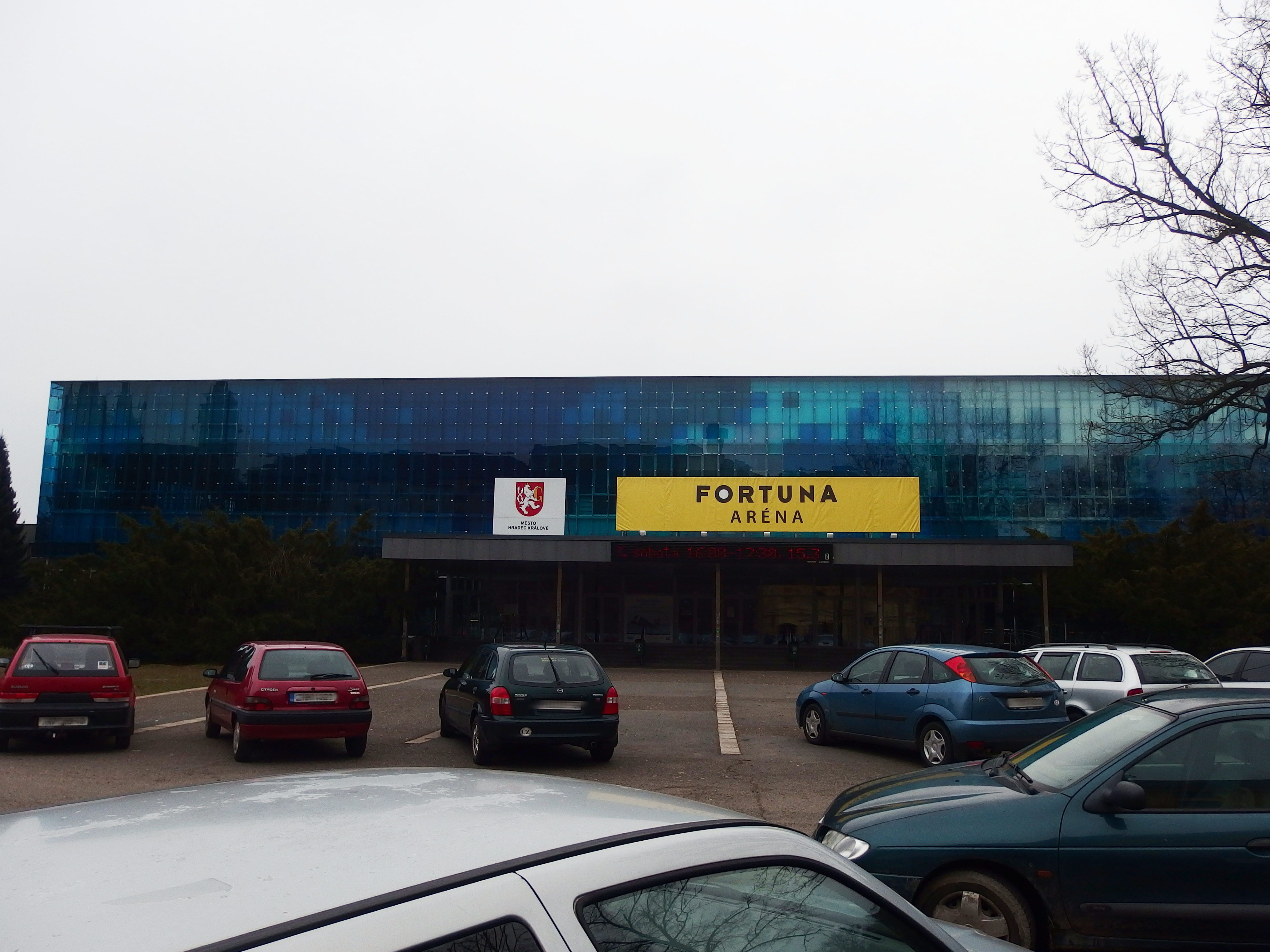 Zimní stadion Hradec Králové (ČPP Arena) foto 2