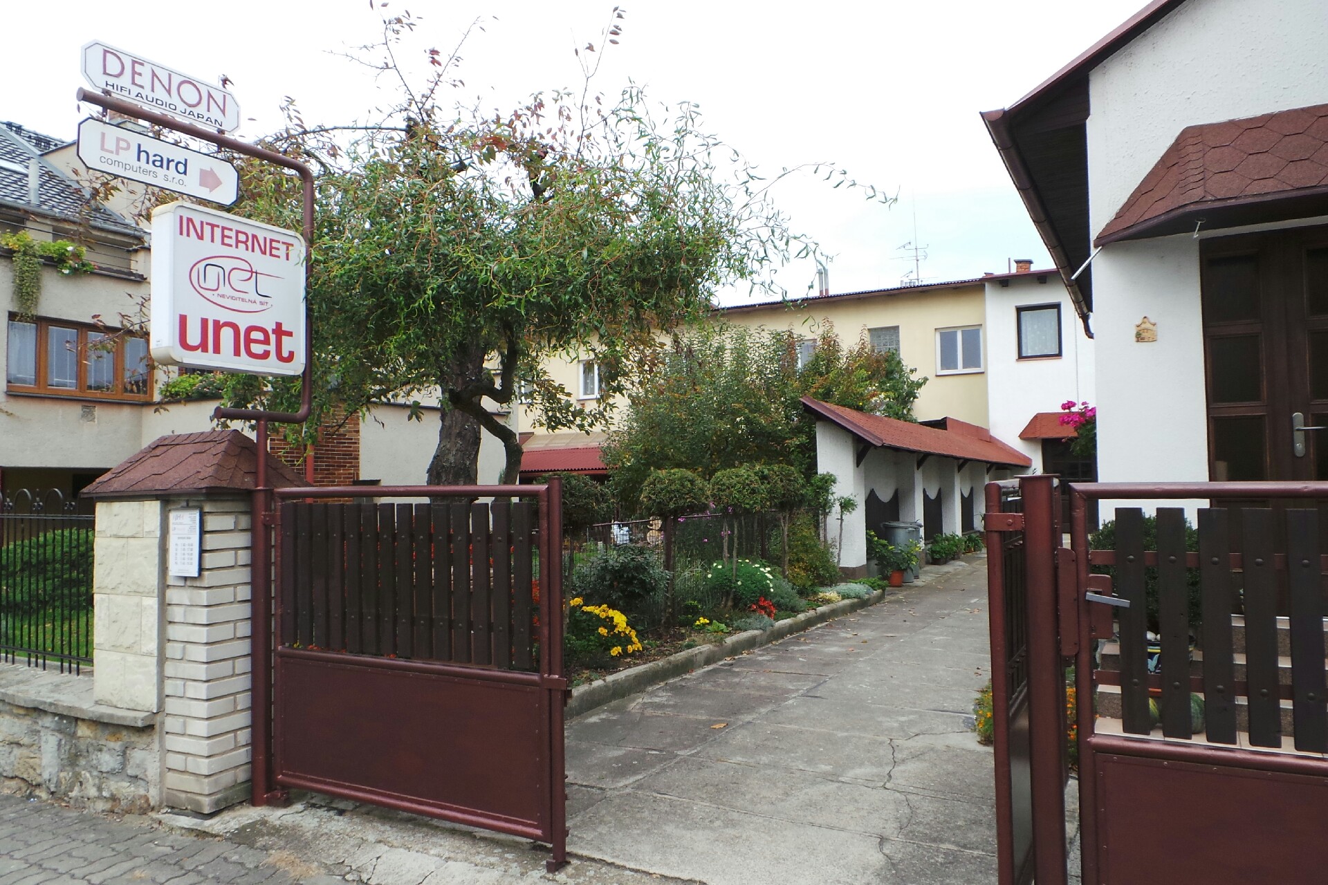 LP hard, společnost s ručením omezeným