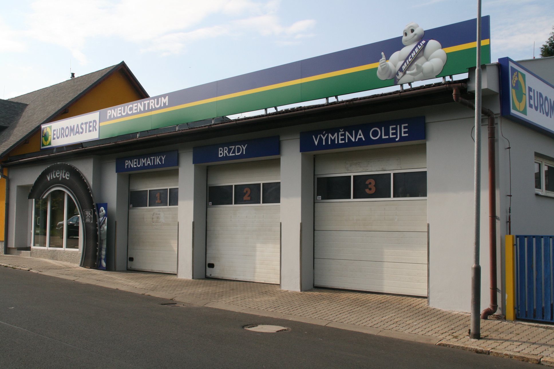 EUROMASTER - Pneumatiky a Servis vozidel foto 5