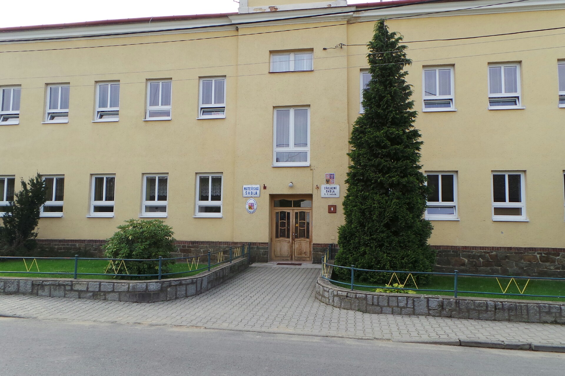 ZŠ Opava - Suché Lazce