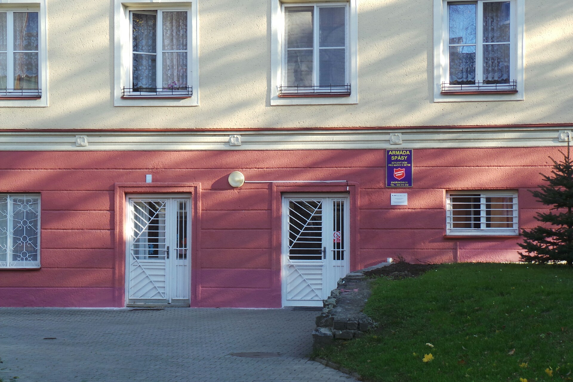 Armáda spásy v ČR - Azylový dům pro ženy, matky s dětmi a rodiny