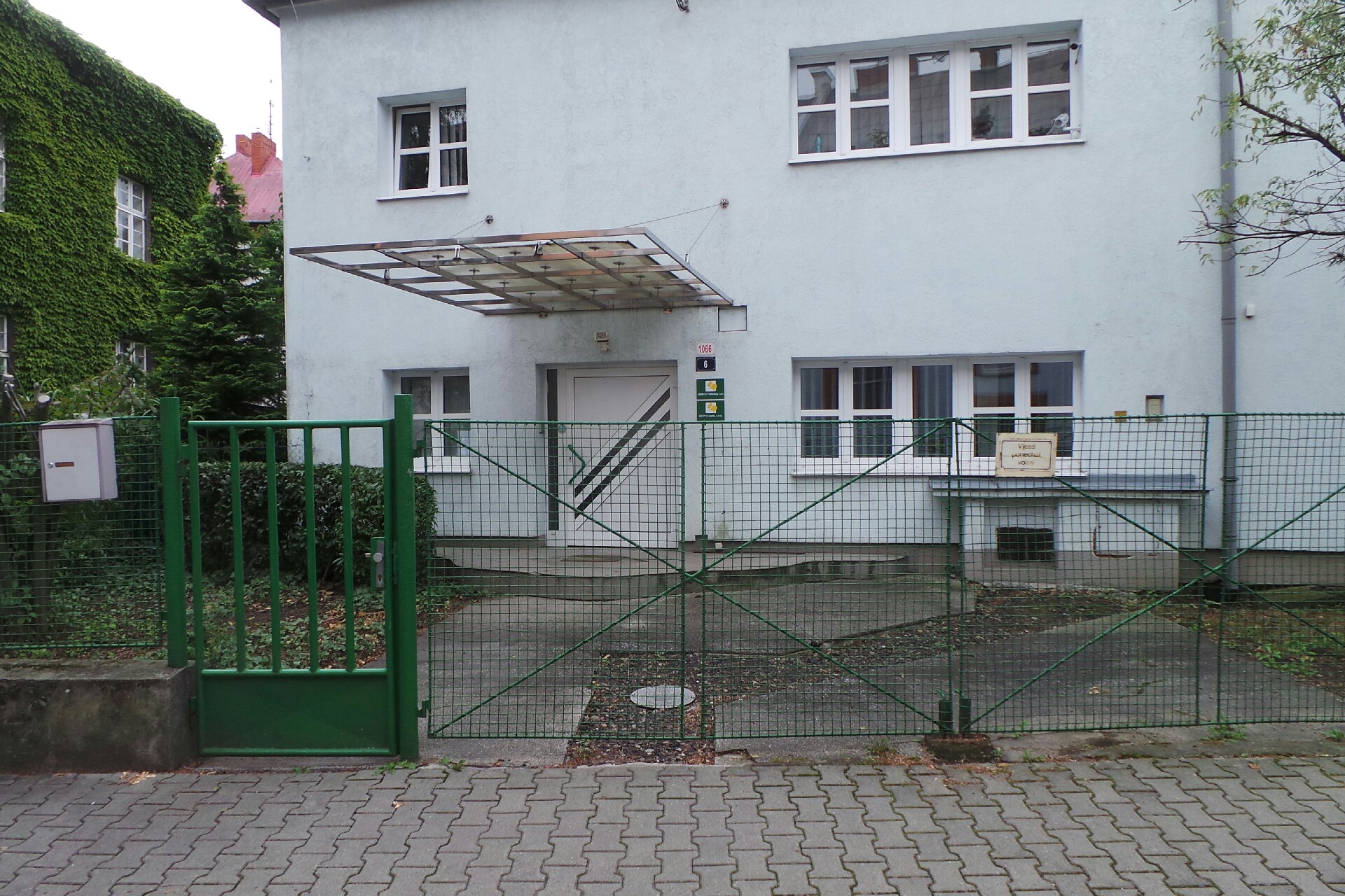 LIBREX Publishing, s.r.o.