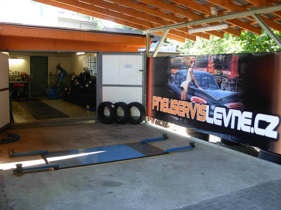 PneuServisCeskyTesin - Josef Ulčák foto 2