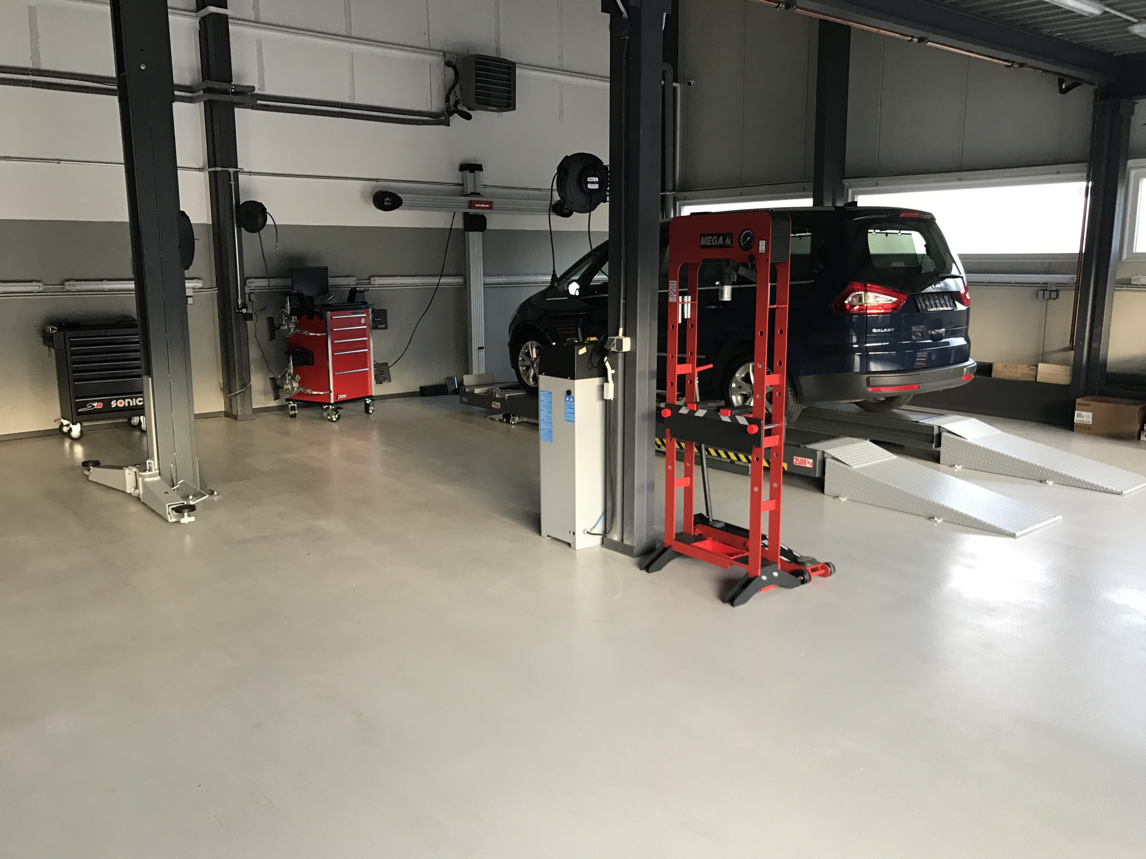 TopCar Servis foto 4