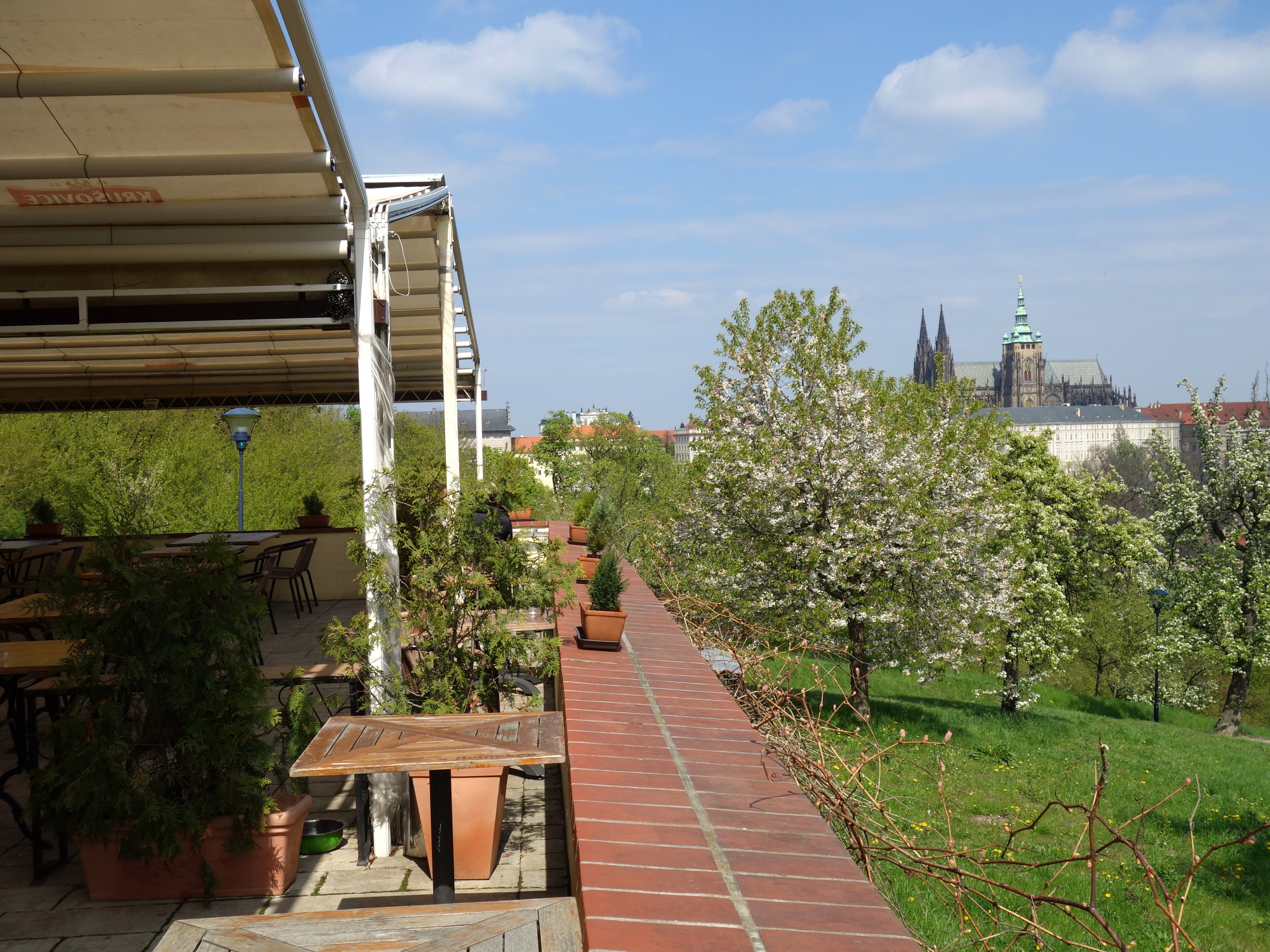 Restaurant Petřínské terasy foto 2