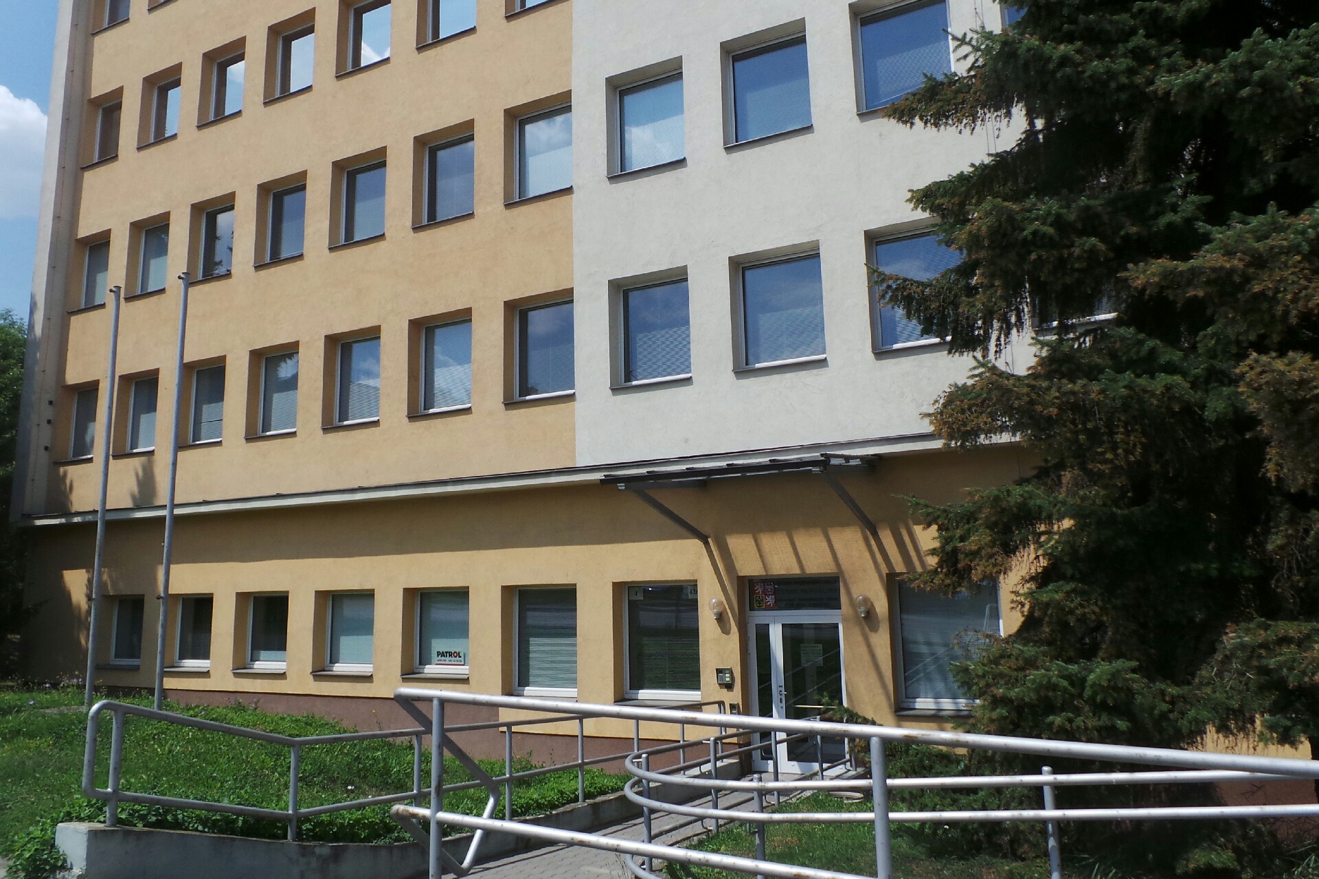 Státní pozemkový úřad