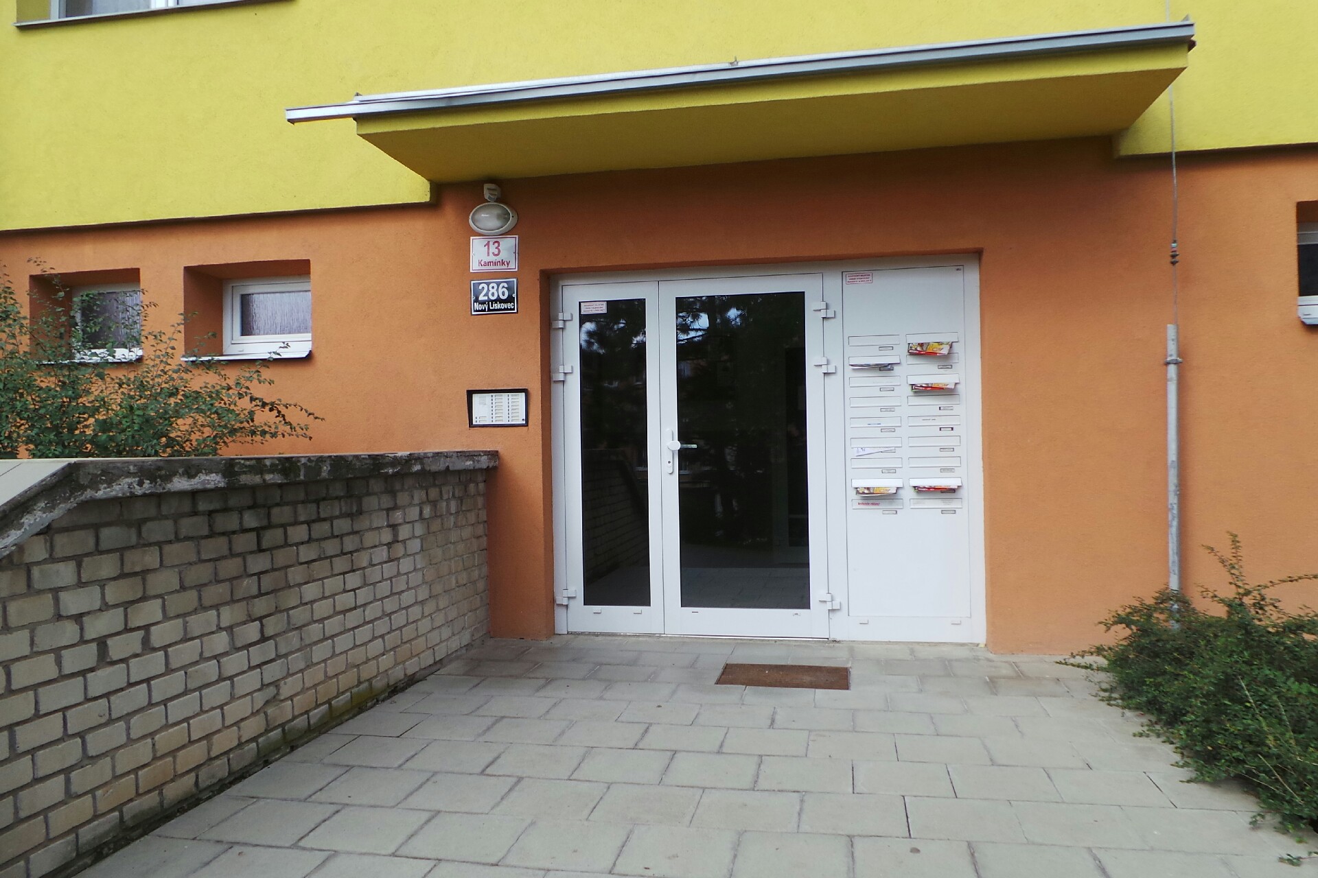 MUDr. Jana Jászberényiová