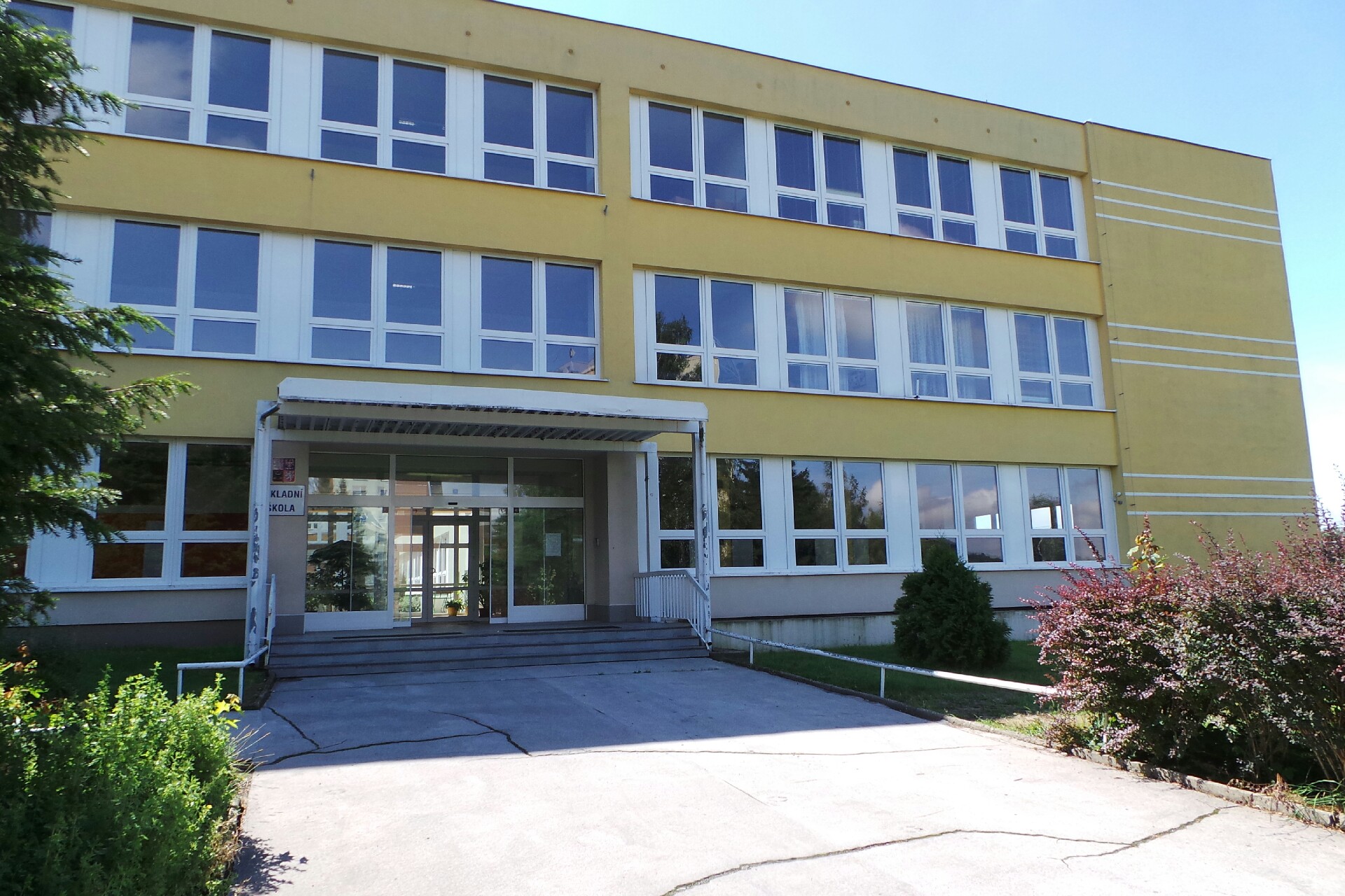 ZŠ Jablonec nad Nisou - Mšeno, Mozartova