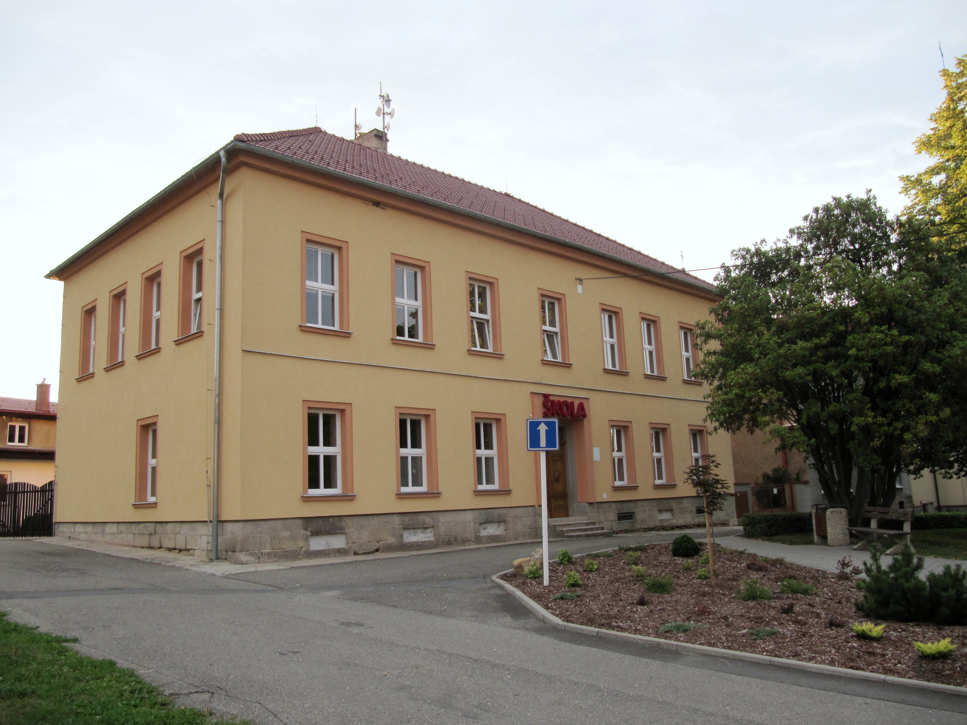 ZŠ a MŠ Bernartice nad Odrou