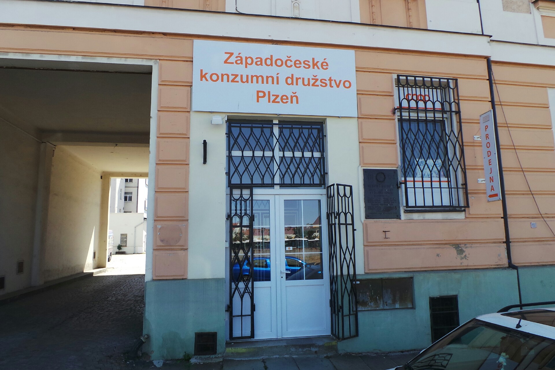 COOP Plzeň, družstvo