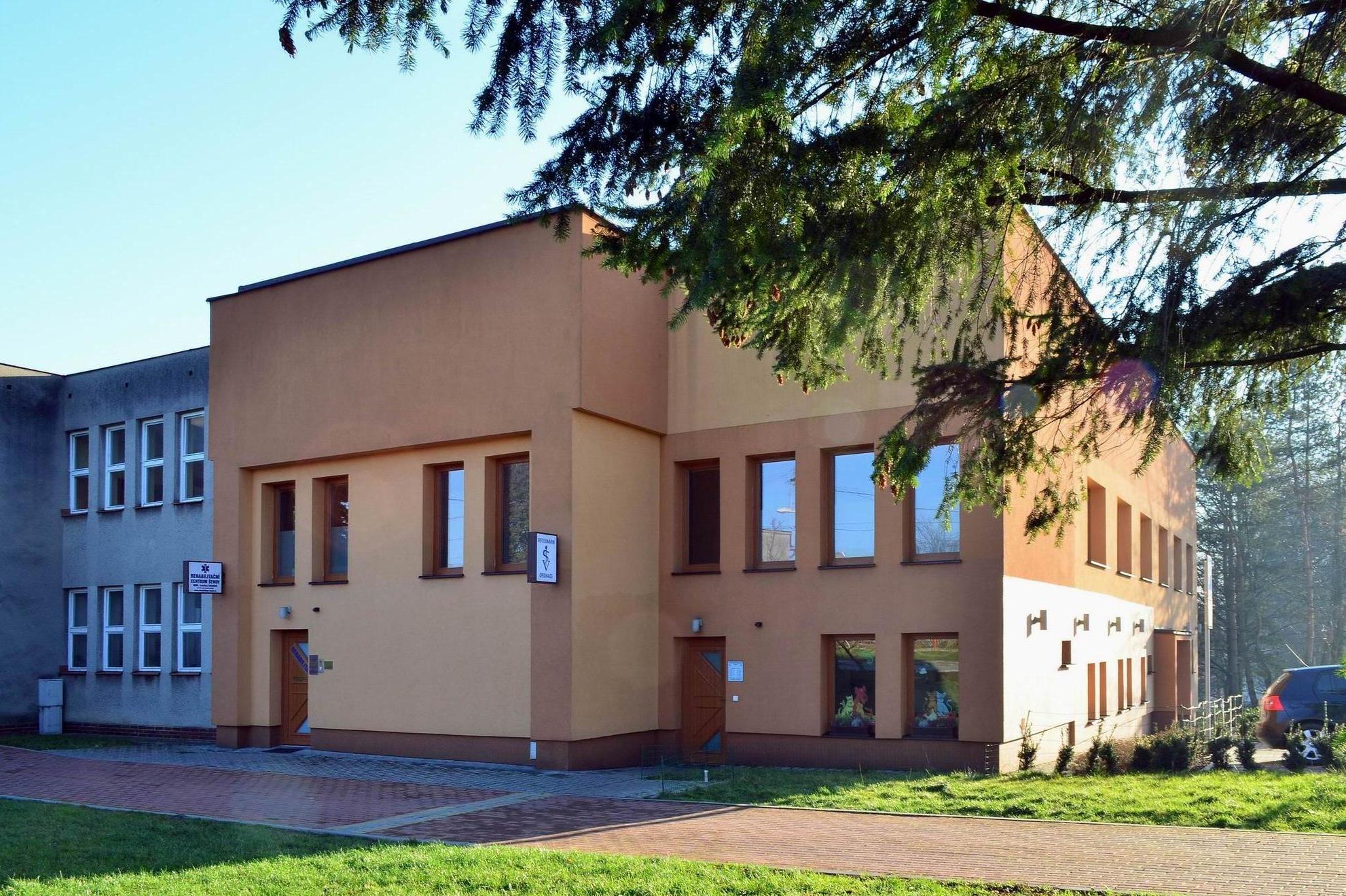 MUDr. Kateřina Šochová - Rehabilitační centrum Šenov foto 2