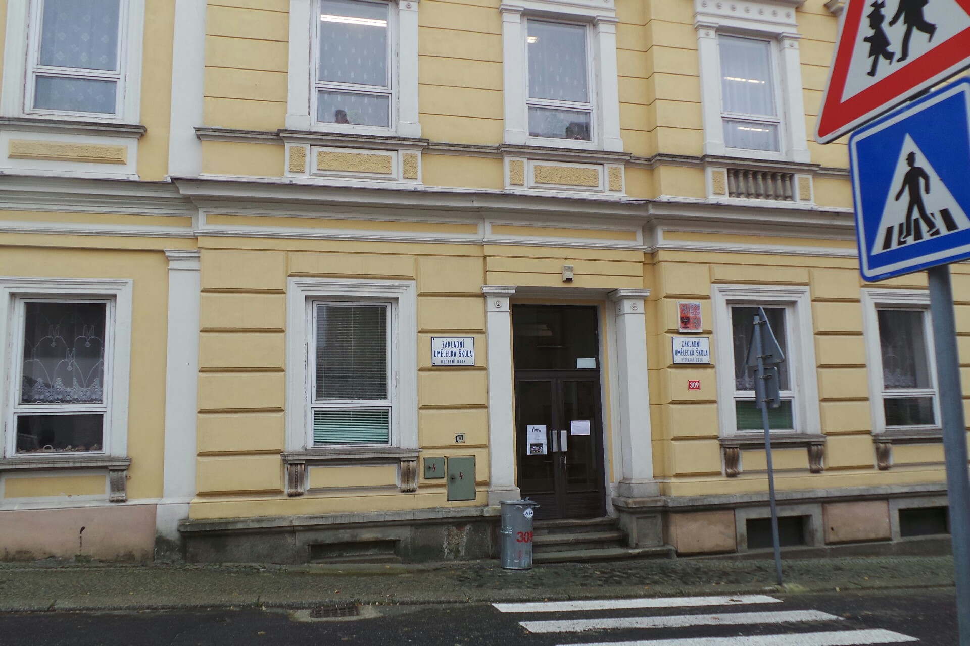 ZUŠ Nové Město pod Smrkem foto 3
