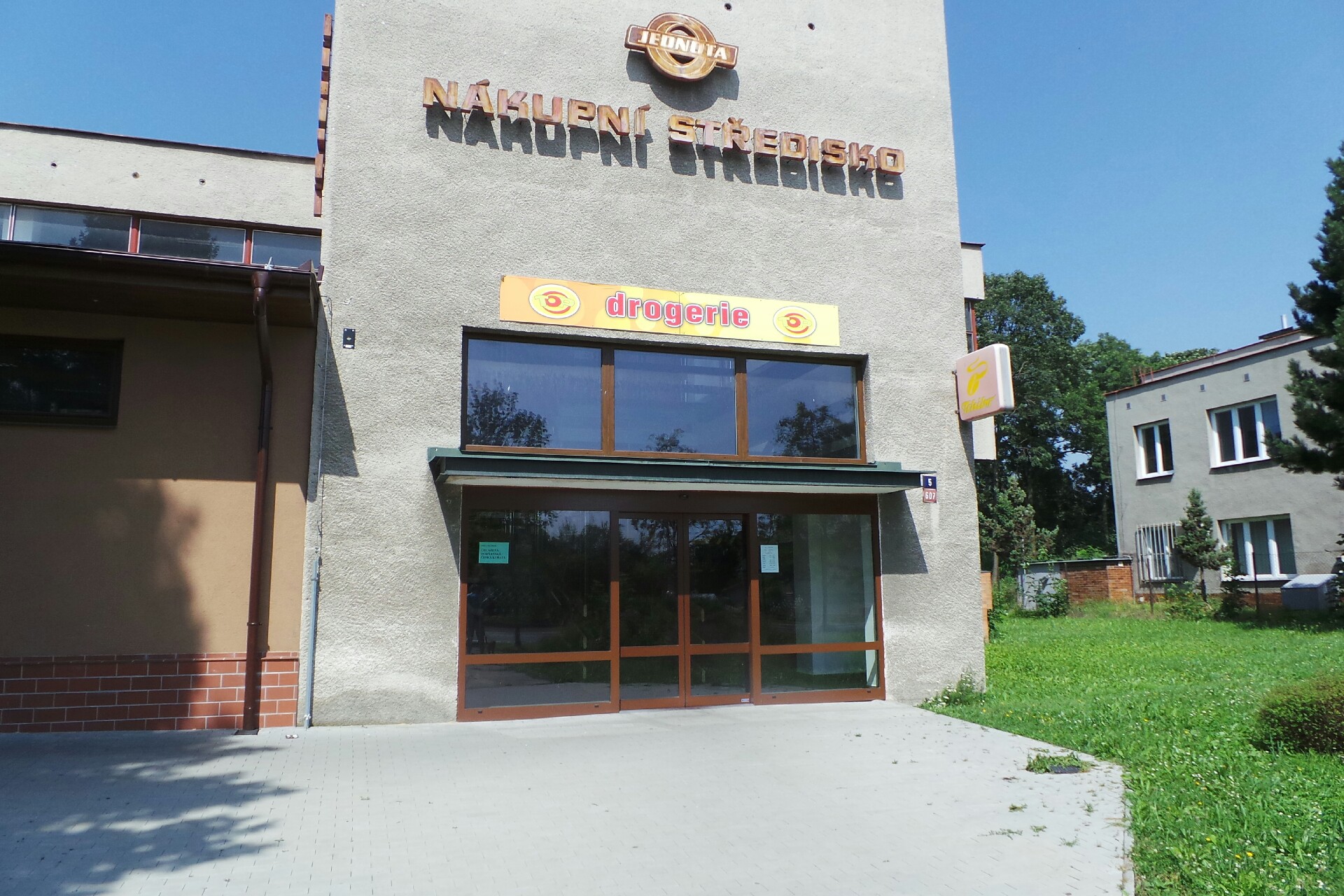 HRUŠKA - Potraviny u Solawů