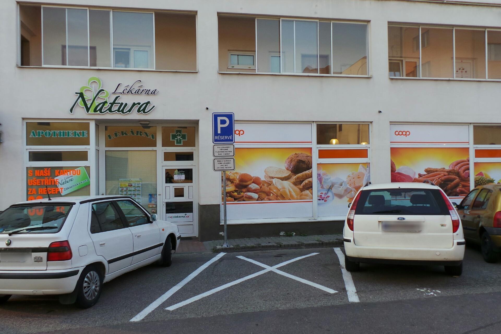 JEDNOTA, spotřební družstvo, Moravský Krumlov – COOP