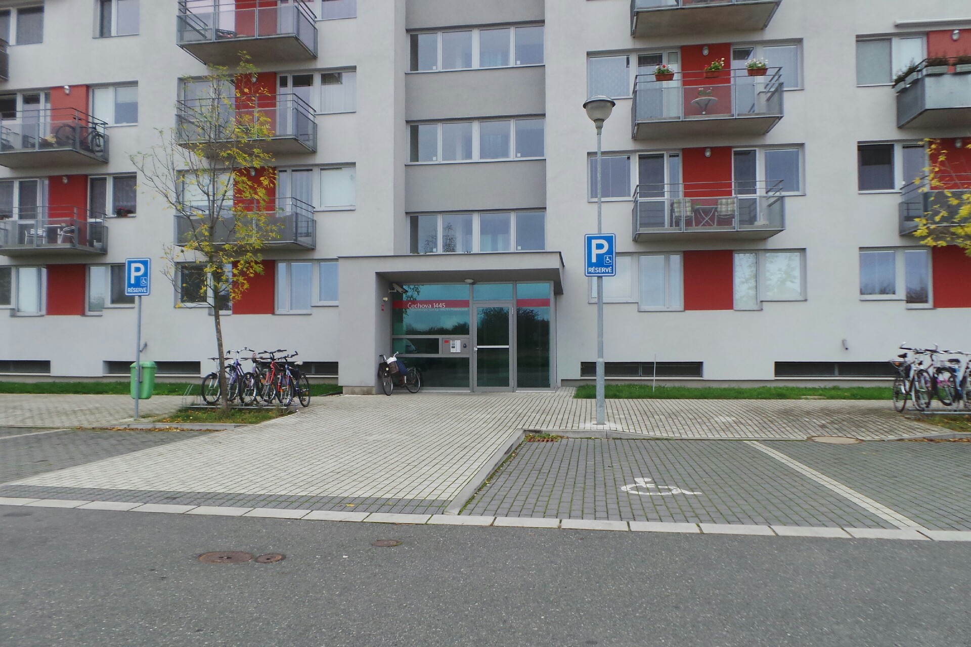 Oldřich Straka - Yacht Service