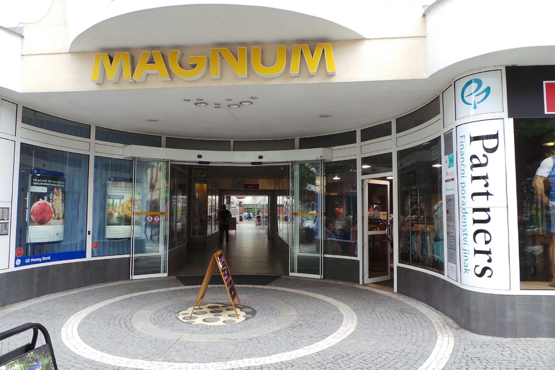 MUDr. Lenka Šmídová KARDIOLOGIE - PEDIATRIE, s.r.o.