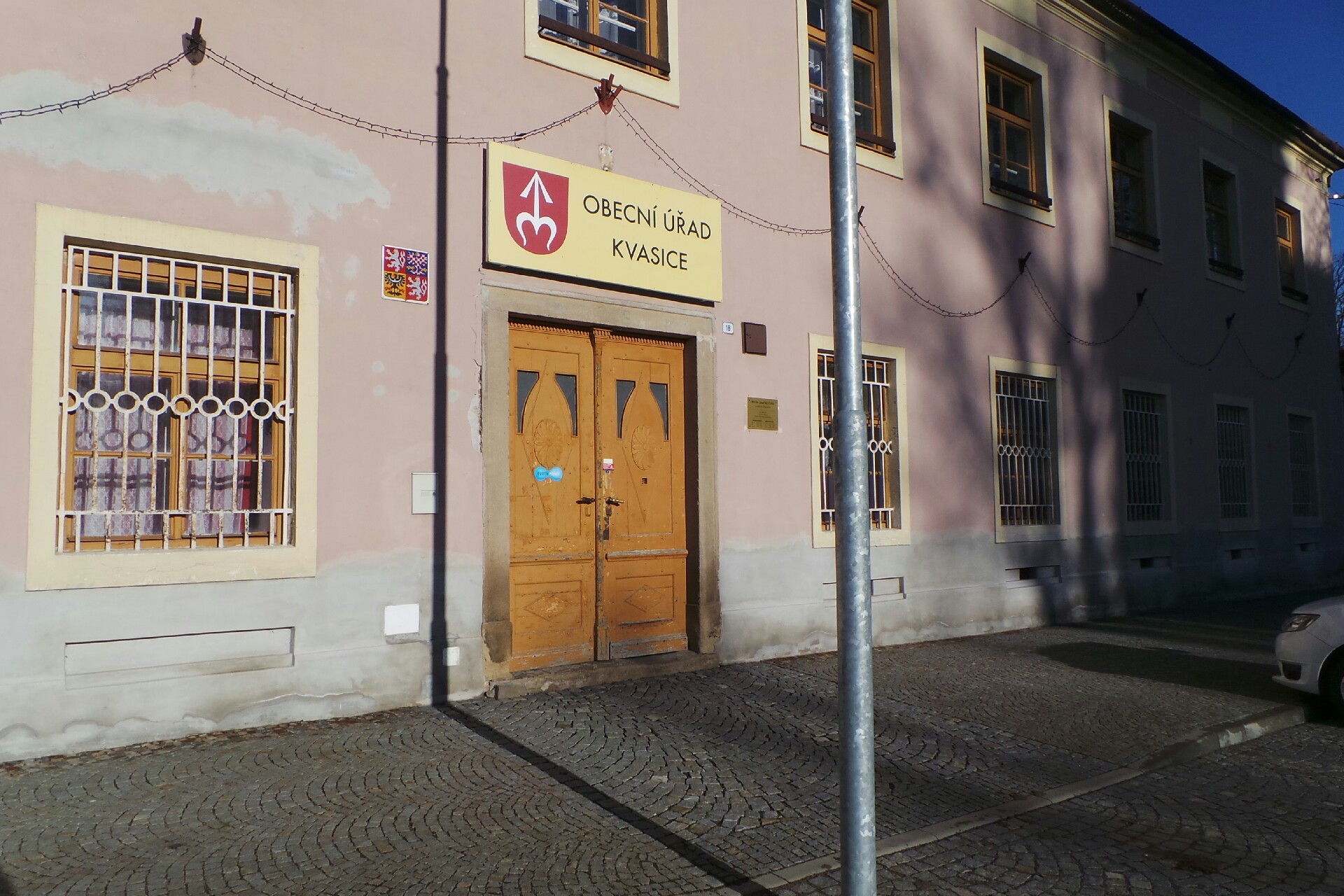Kvasice - obecní úřad foto 2