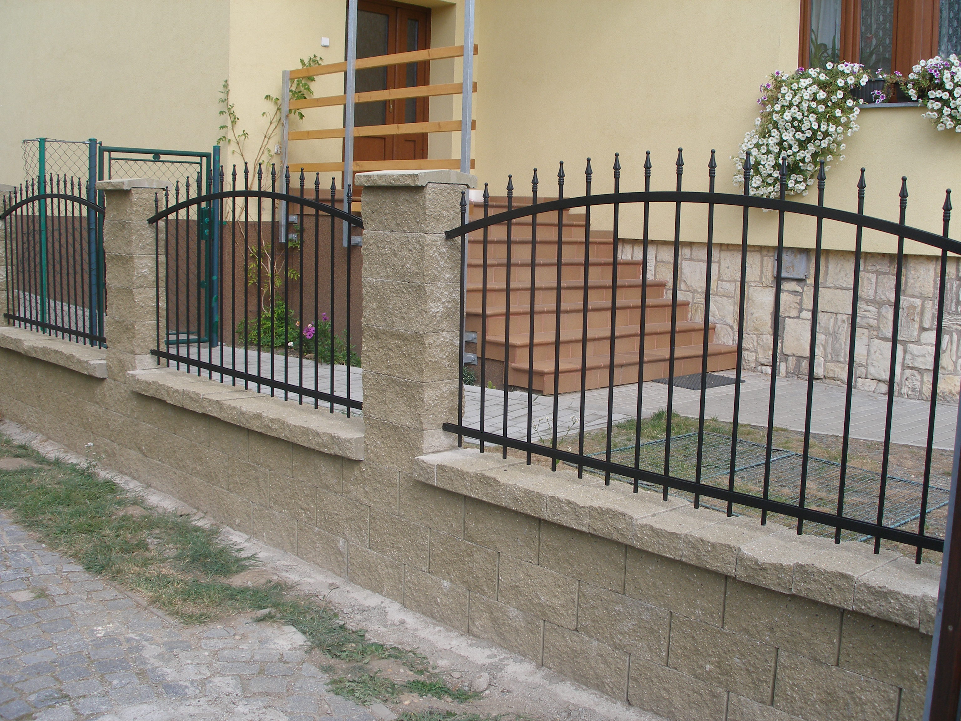 BPZ Metal s.r.o. - BRÁNY PLOTY ZÁBRADLÍ foto 3