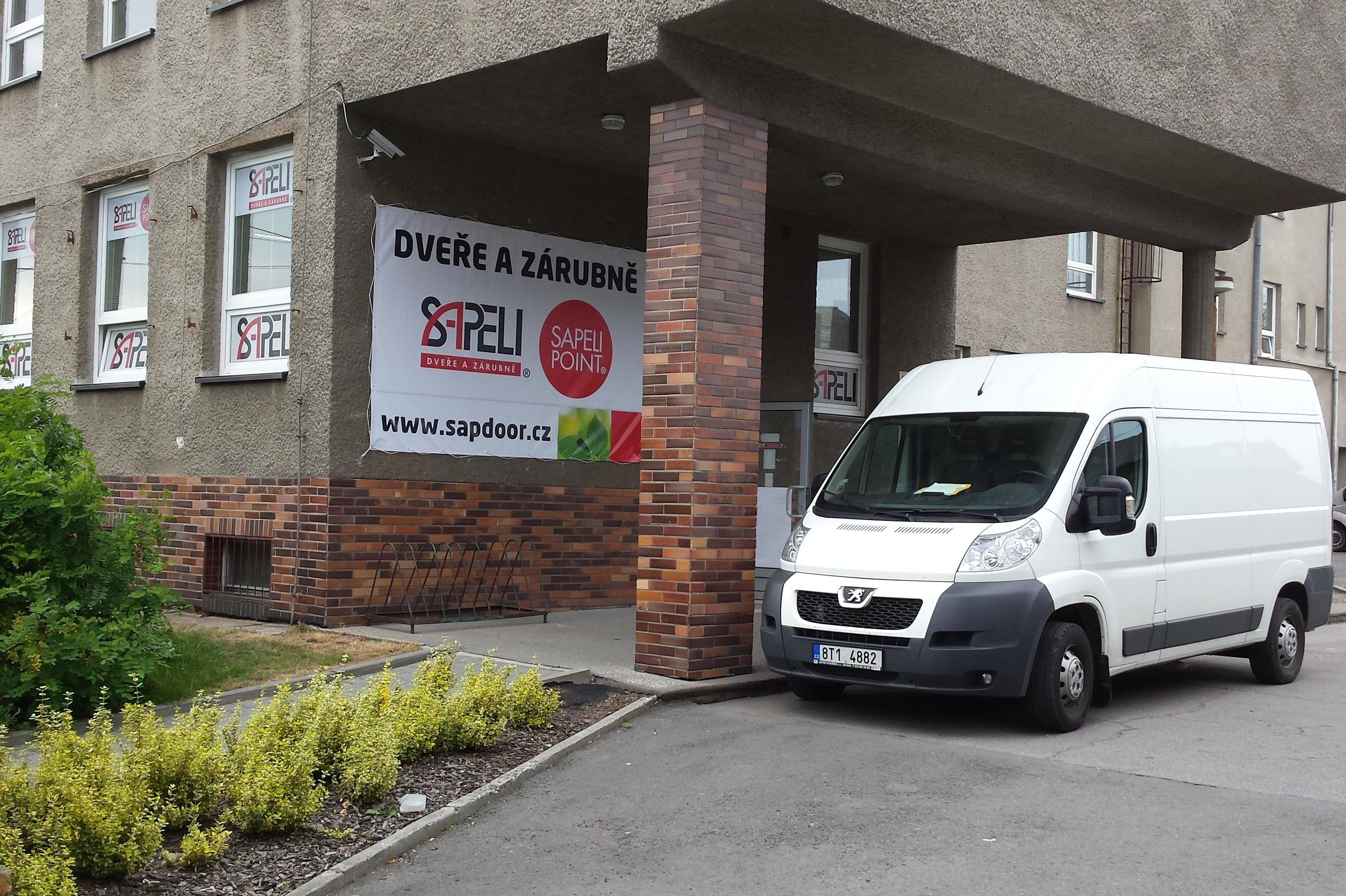 Petr Gratza, Sapdoor – dveře a zárubně