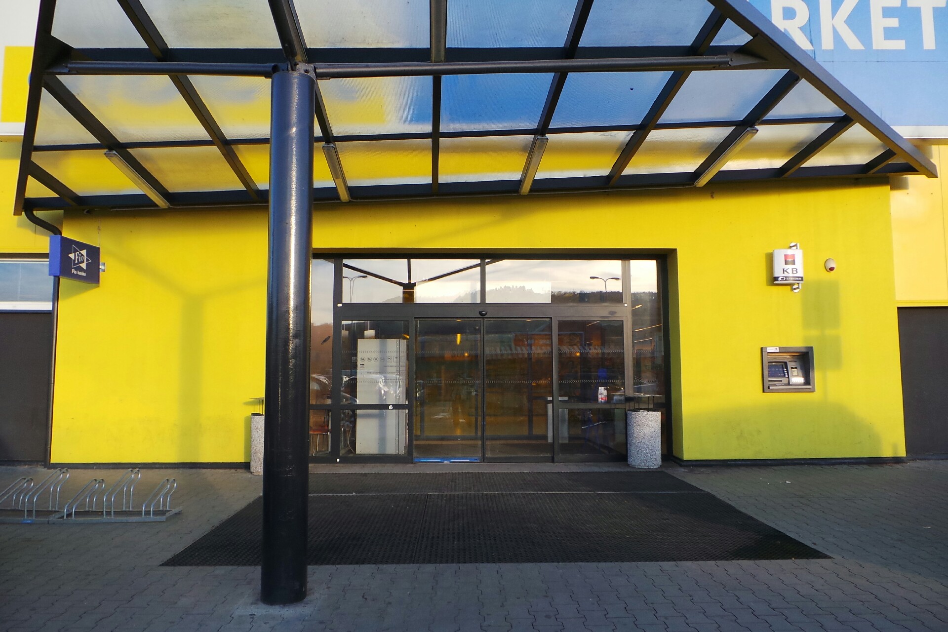 Bankomat Komerční banky