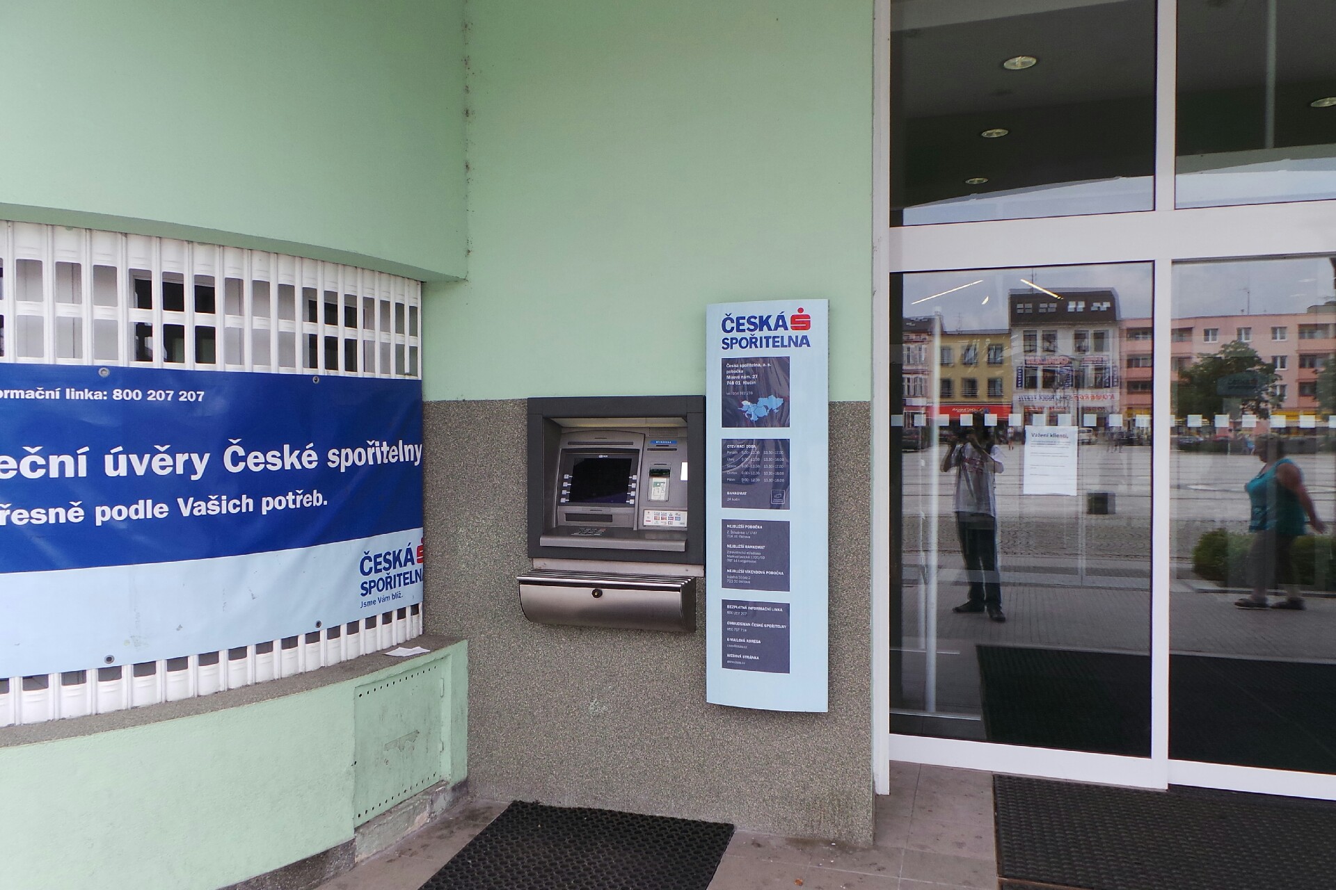 Bankomat České spořitelny foto 1