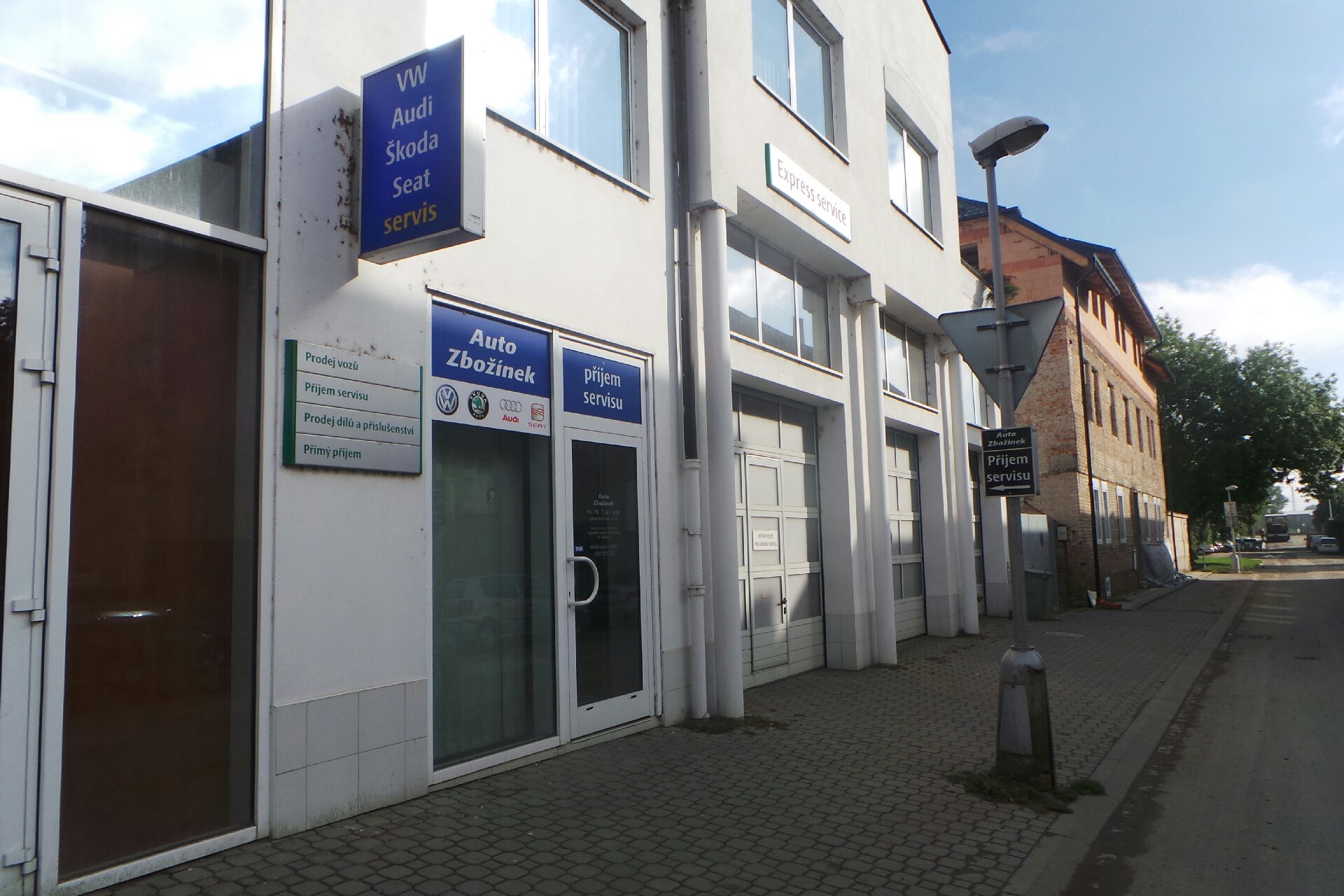 Auto Zbožínek, s.r.o. foto 1