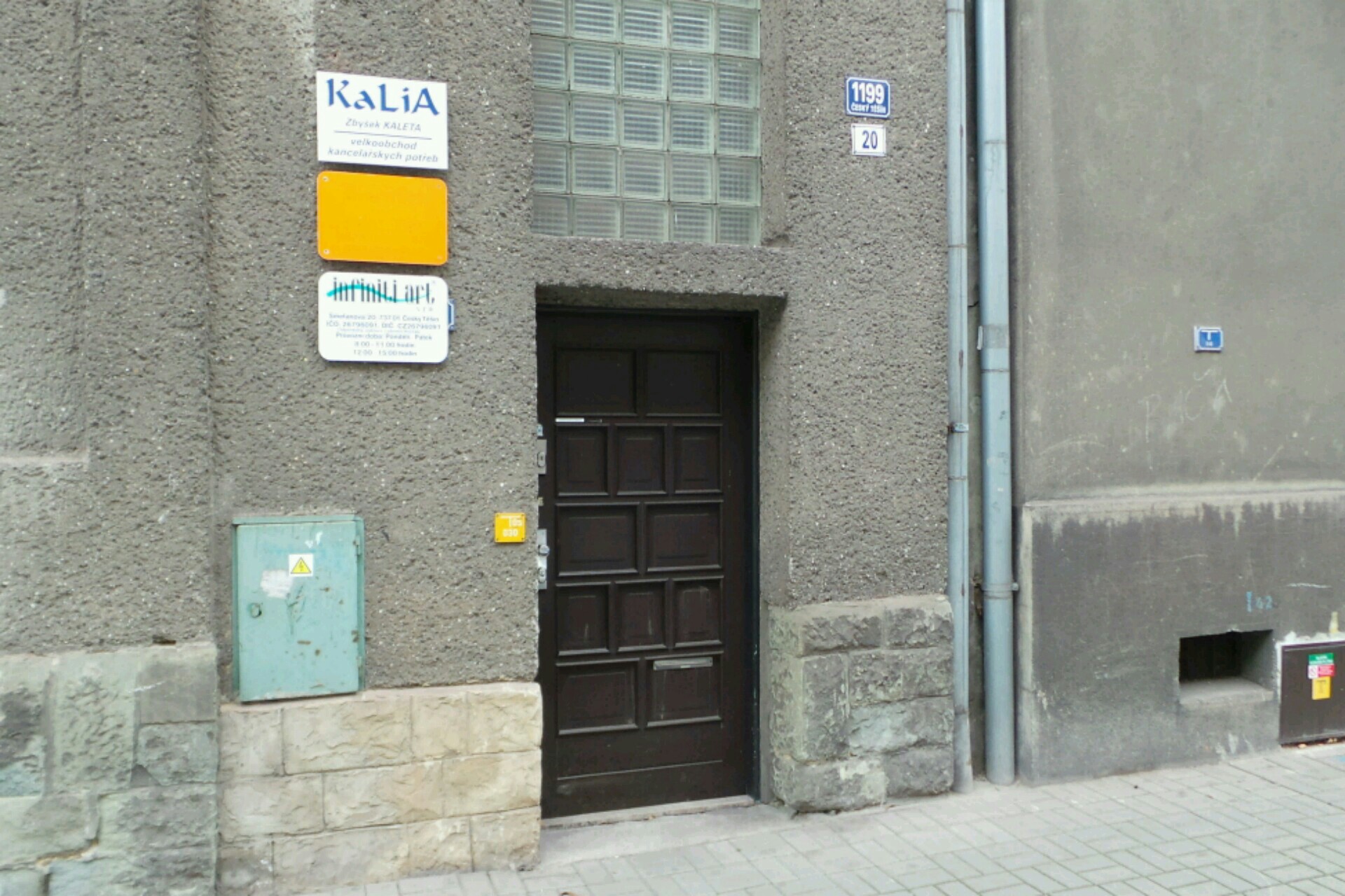 Infiniti art, s.r.o.