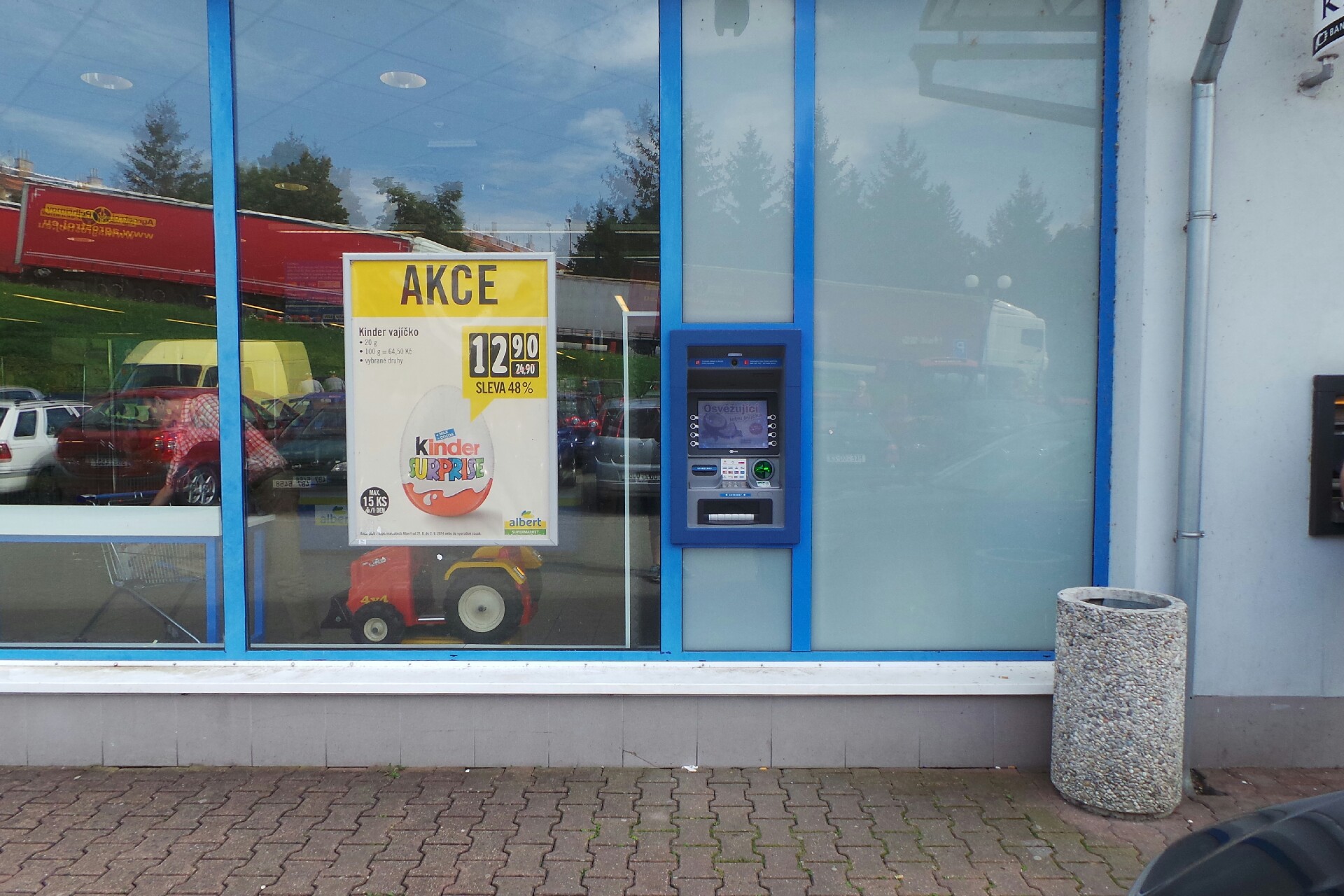 Bankomat České spořitelny