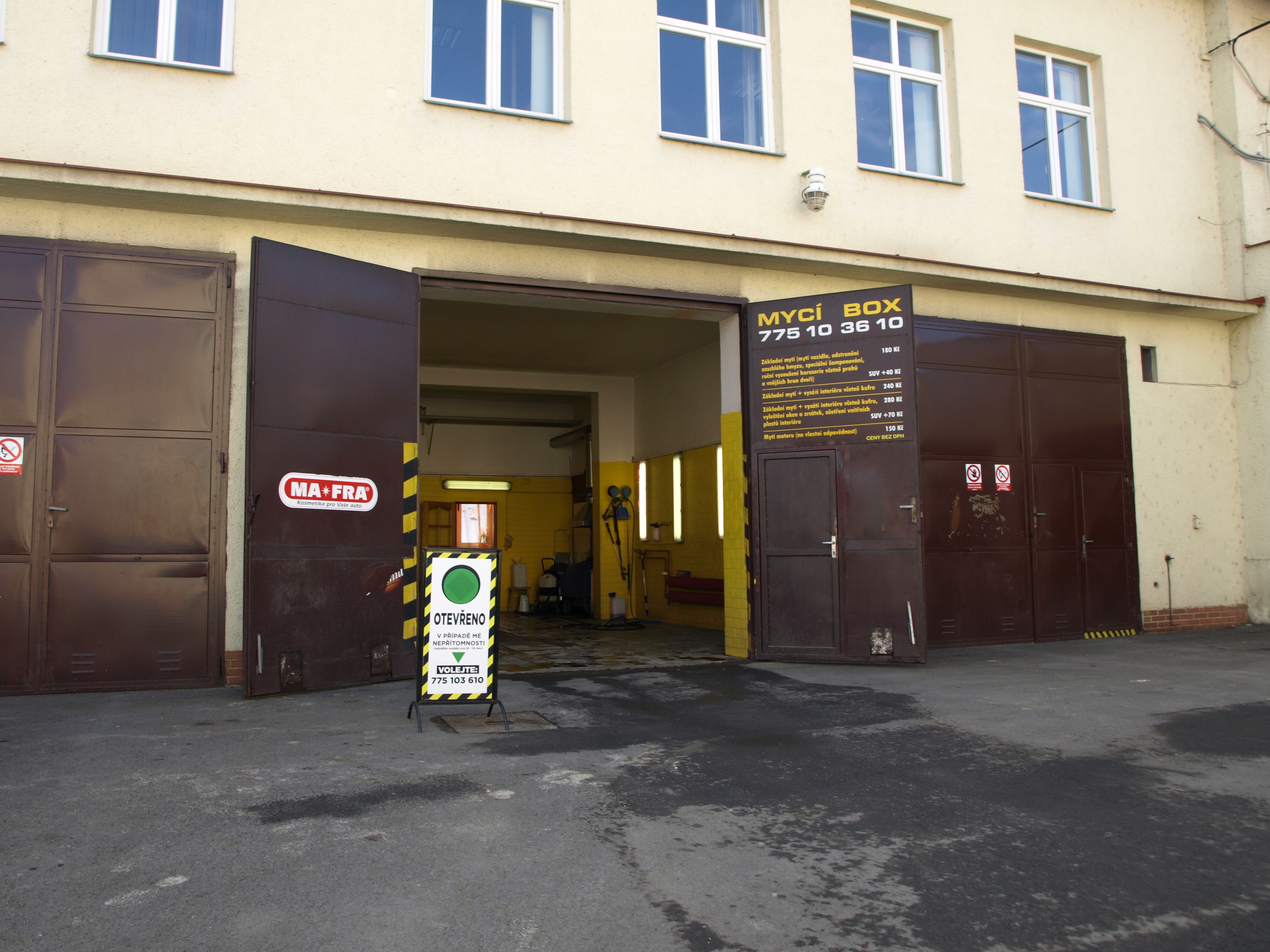 Ruční mytí aut - Rostislav Klapetek foto 2