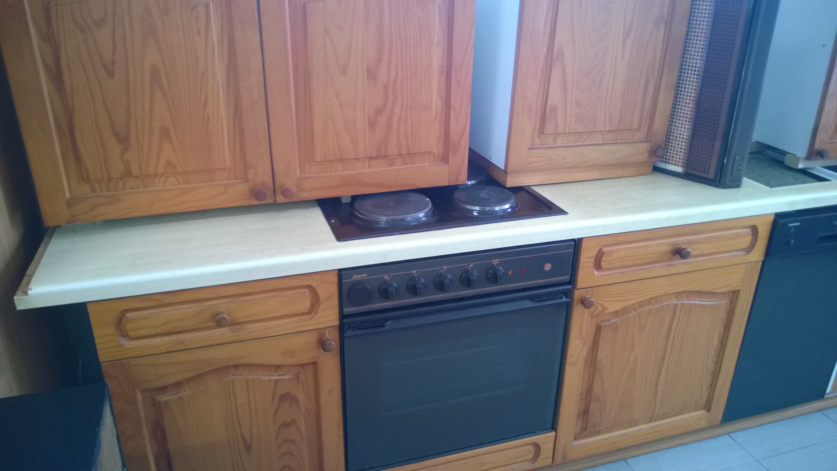 Levný nábytek z dovozu - Petr Hladík foto 3