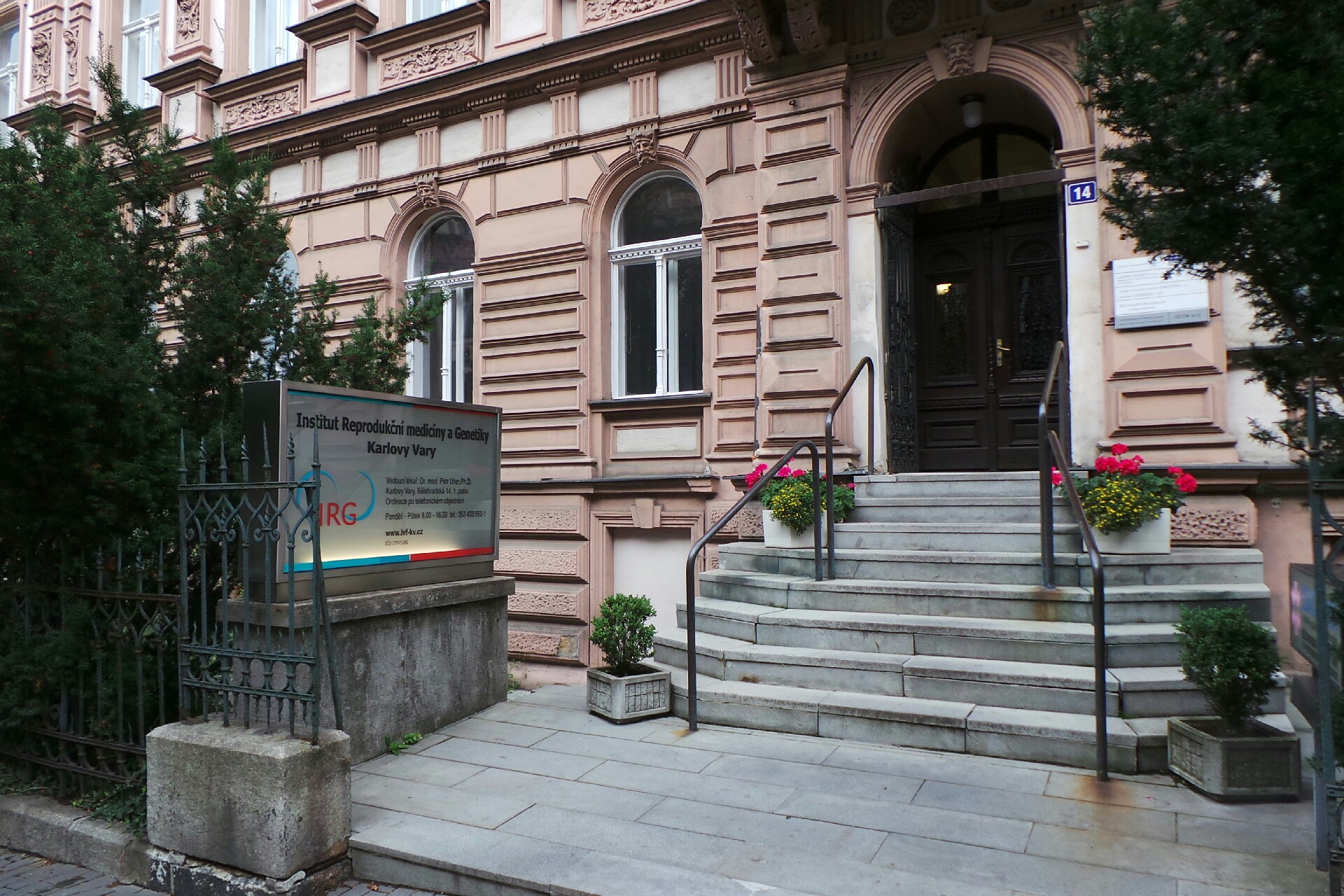 Karlsbad Fertility - Institut reprodukční medicíny a genetiky foto 1