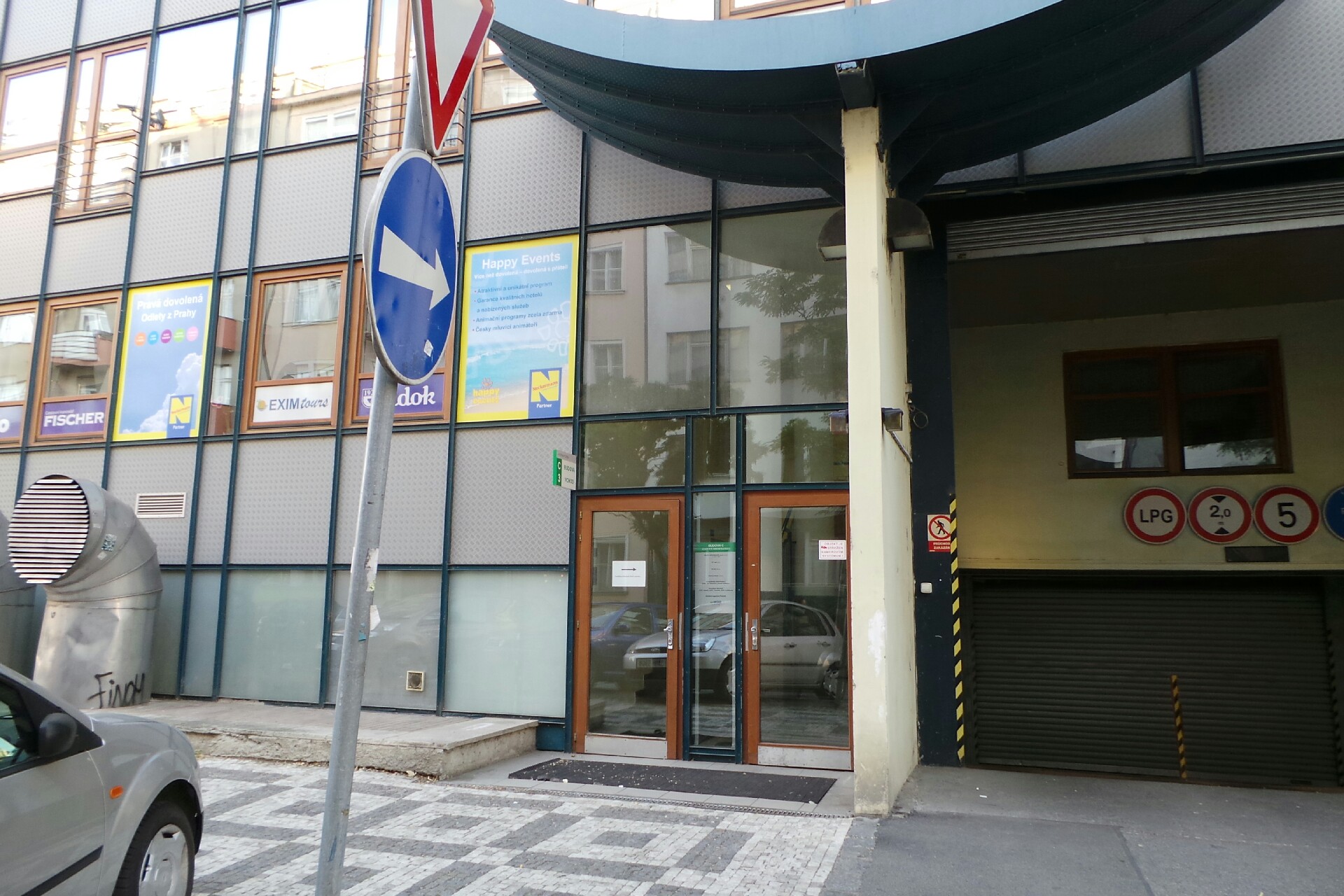 JUDr. Soňa Luňáková