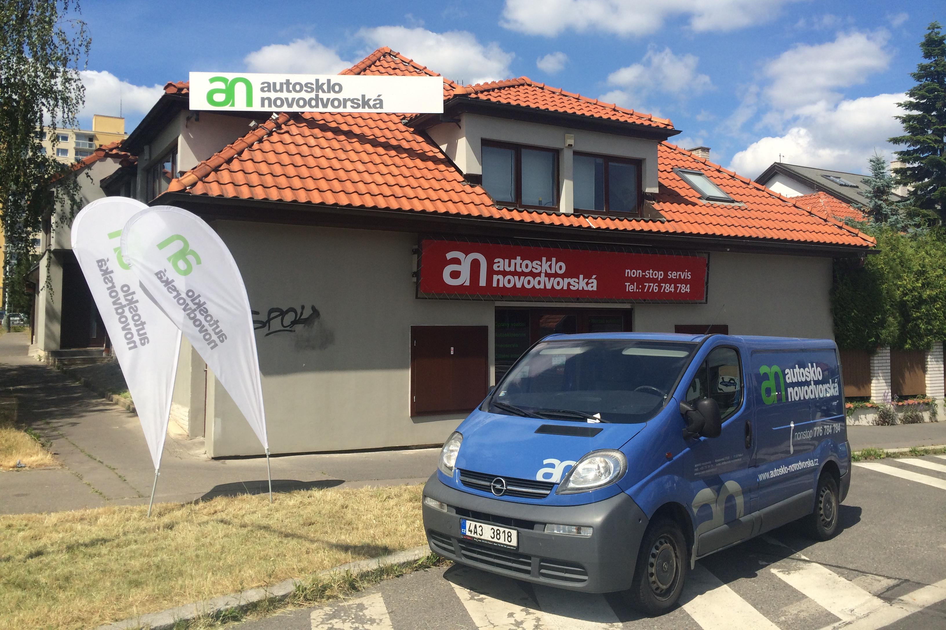 Autosklo Novodvorská foto 1