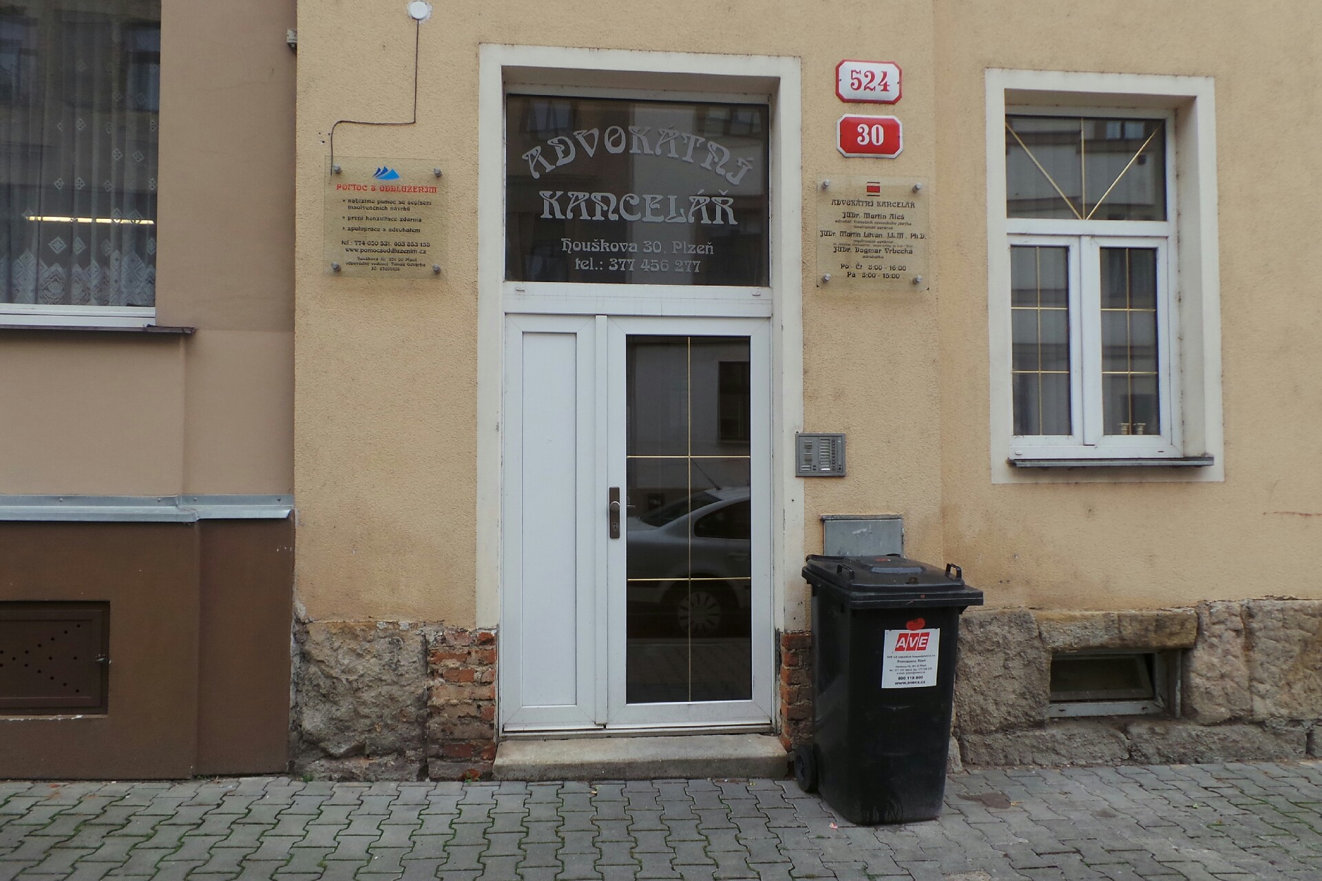 Mgr. Soňa Žourková, advokát