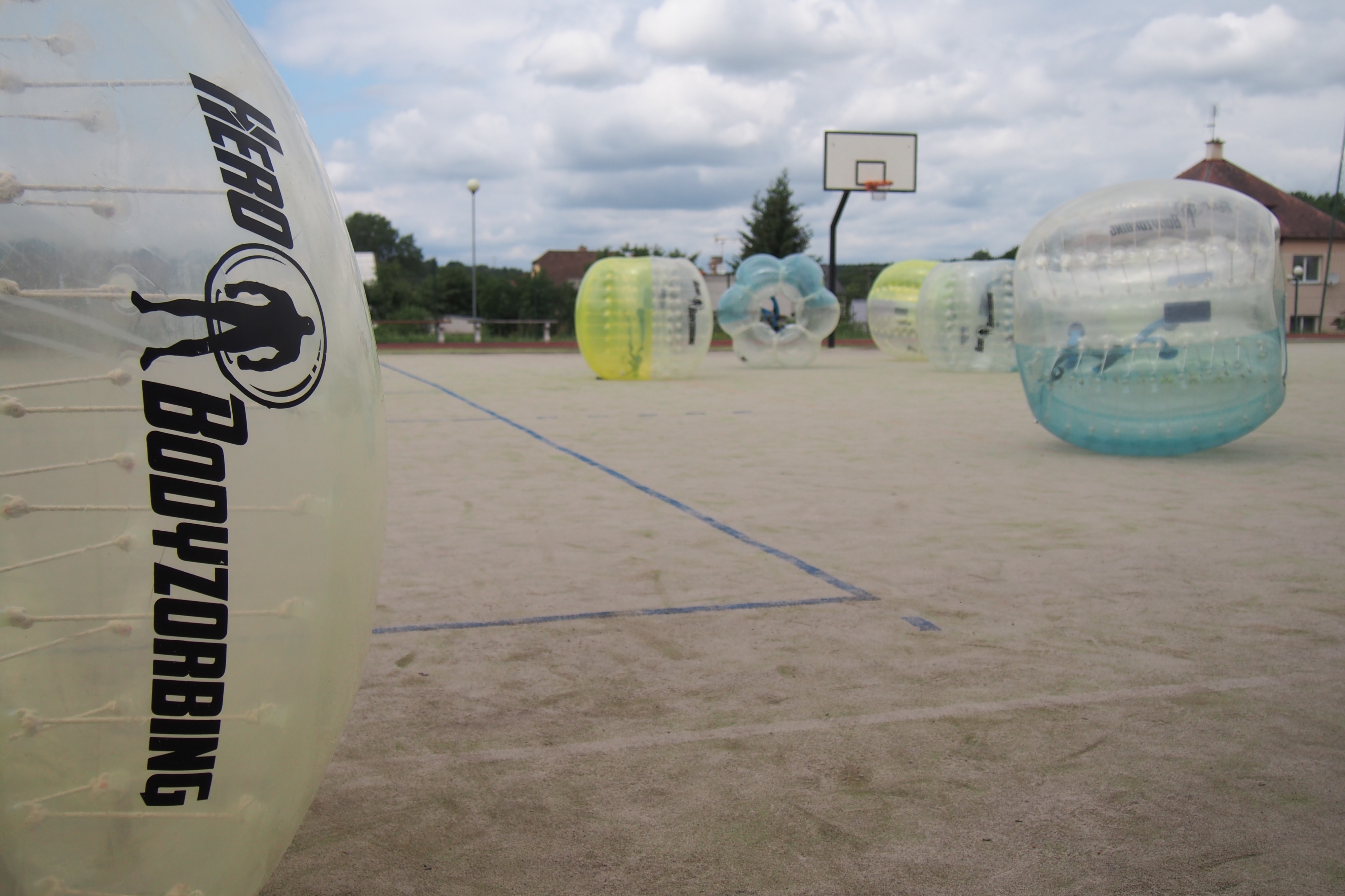 HEROBODYZORBING foto 3