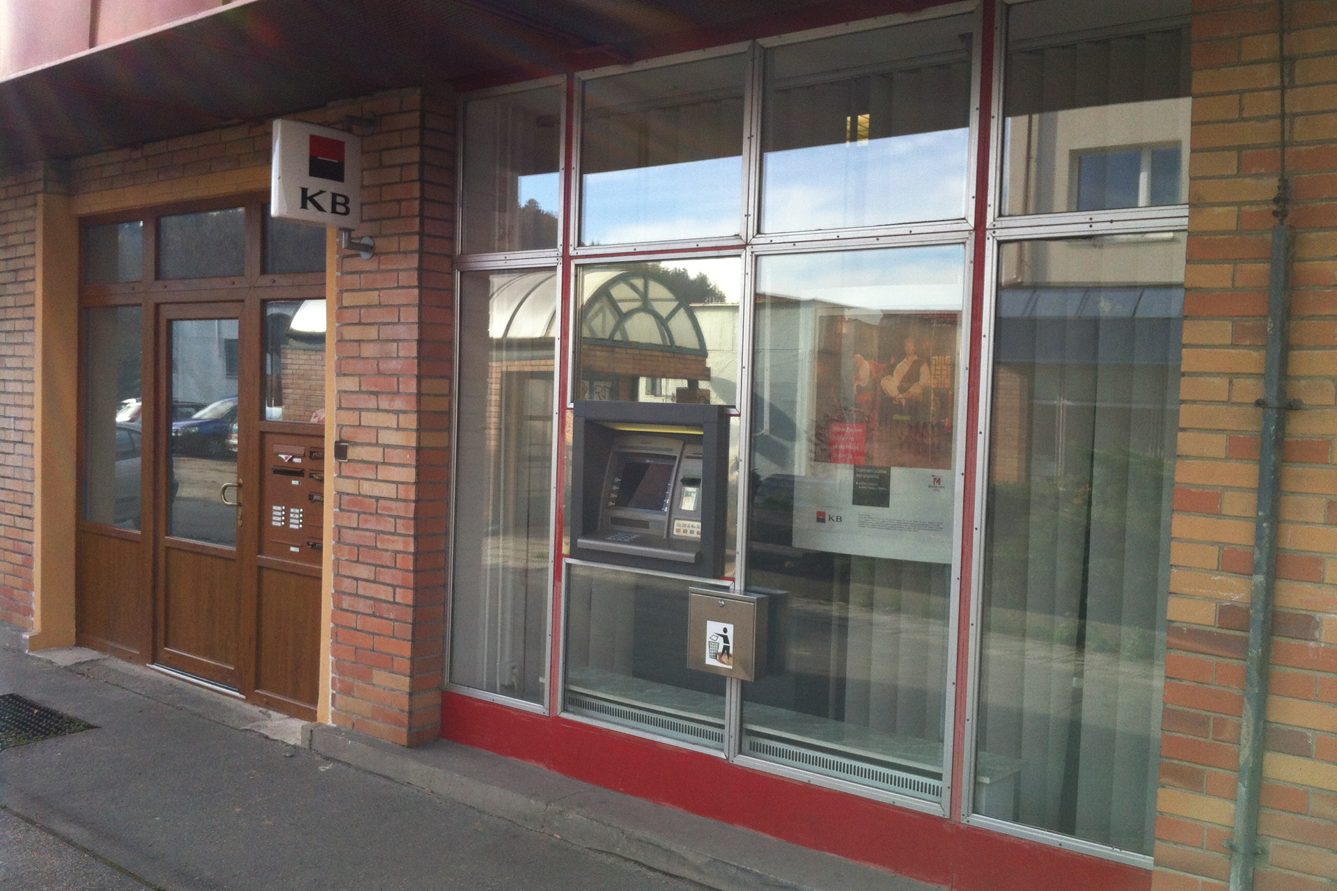 Bankomat Komerční banky