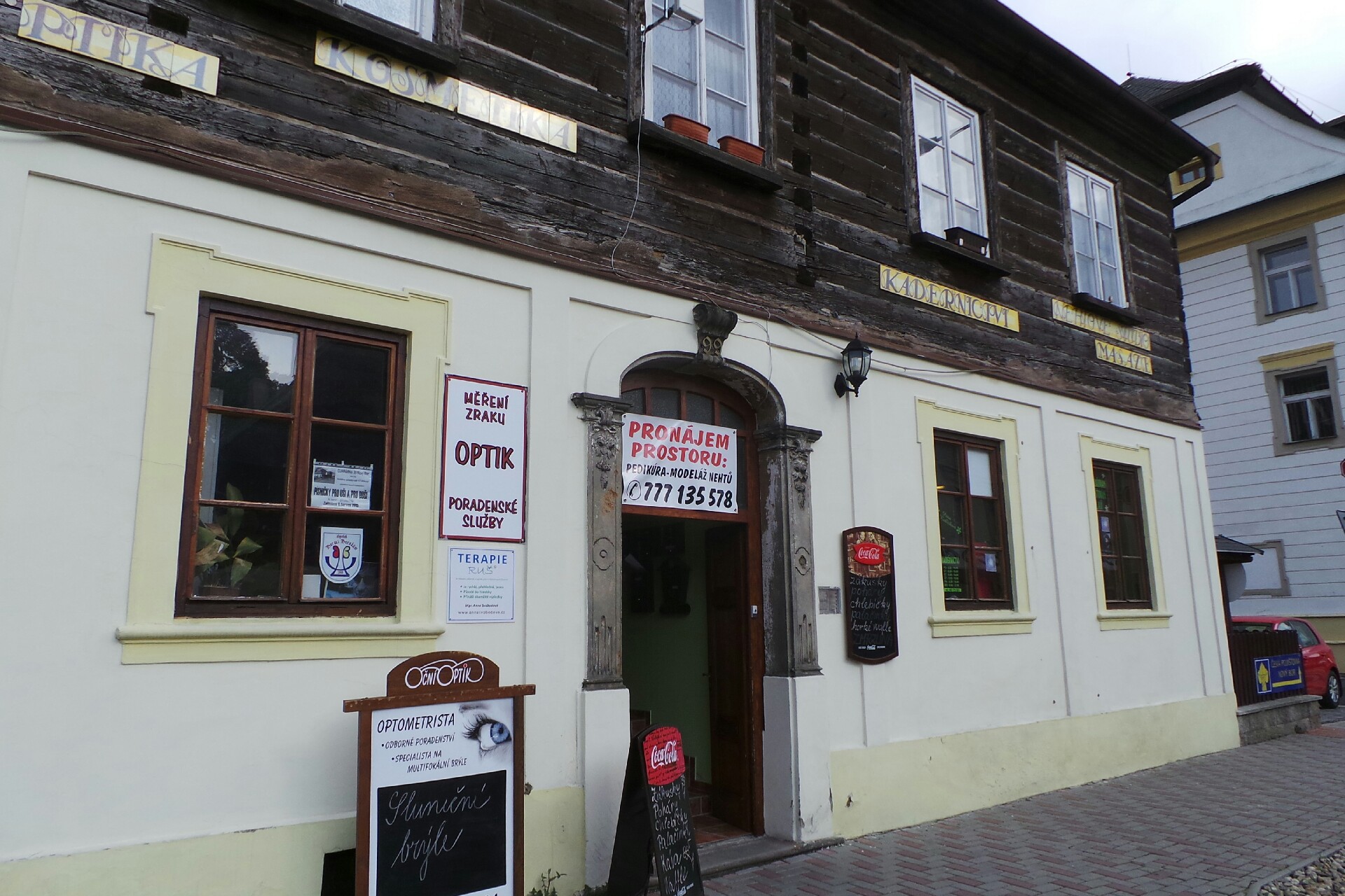 Petra Redlichová - Kadeřnictví 99