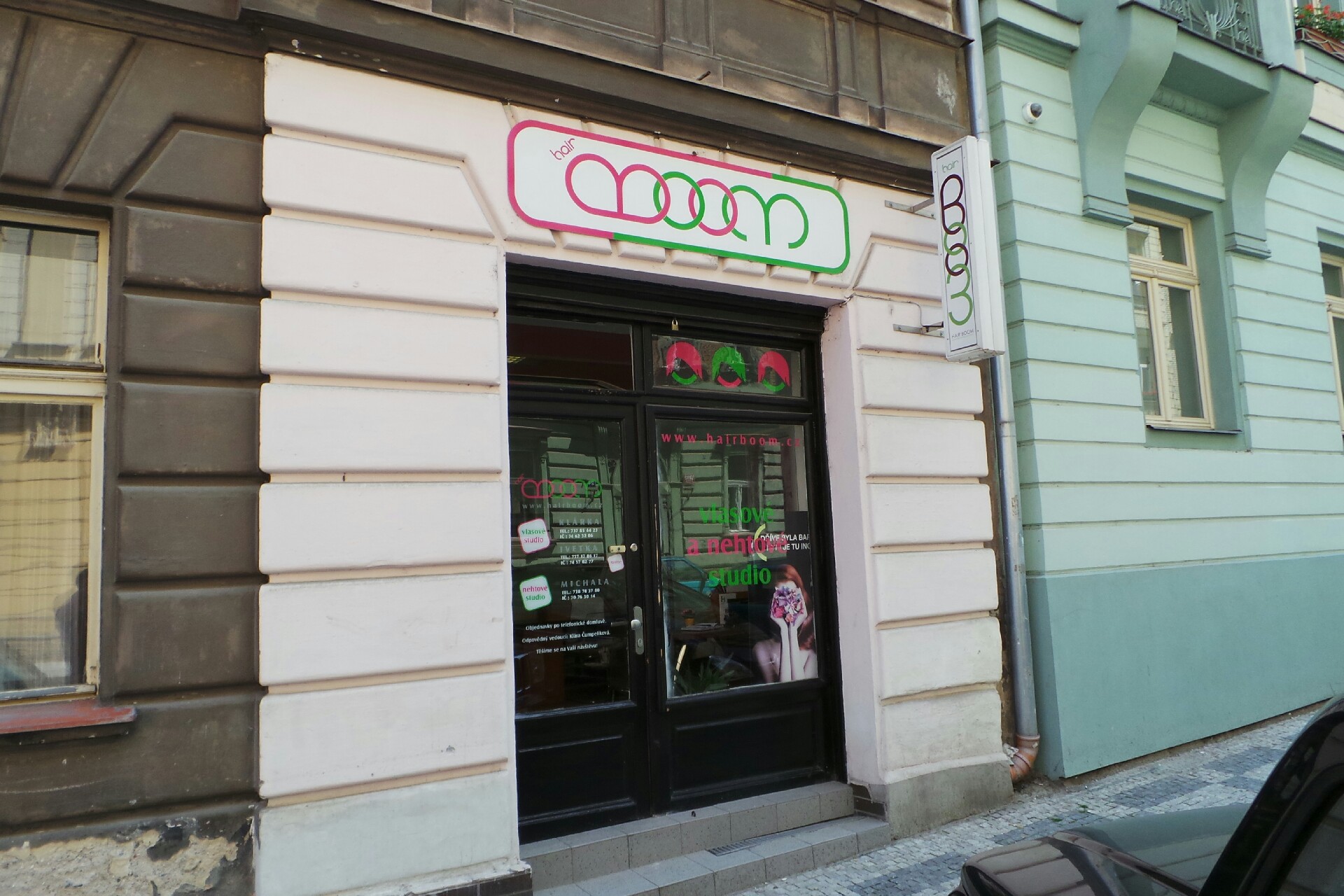 Hair Boom - vlasové a nehtové studio