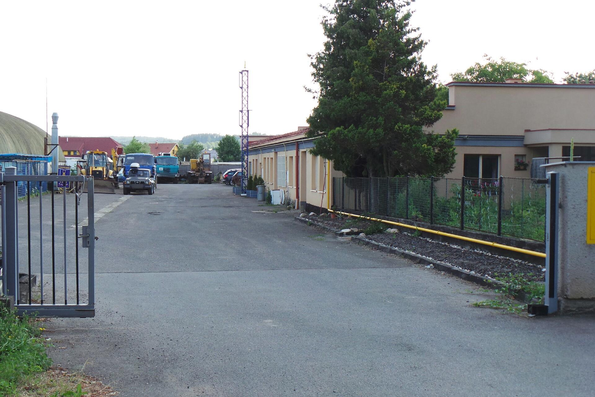 MONTECO VÁZACÍ PROSTŘEDKY