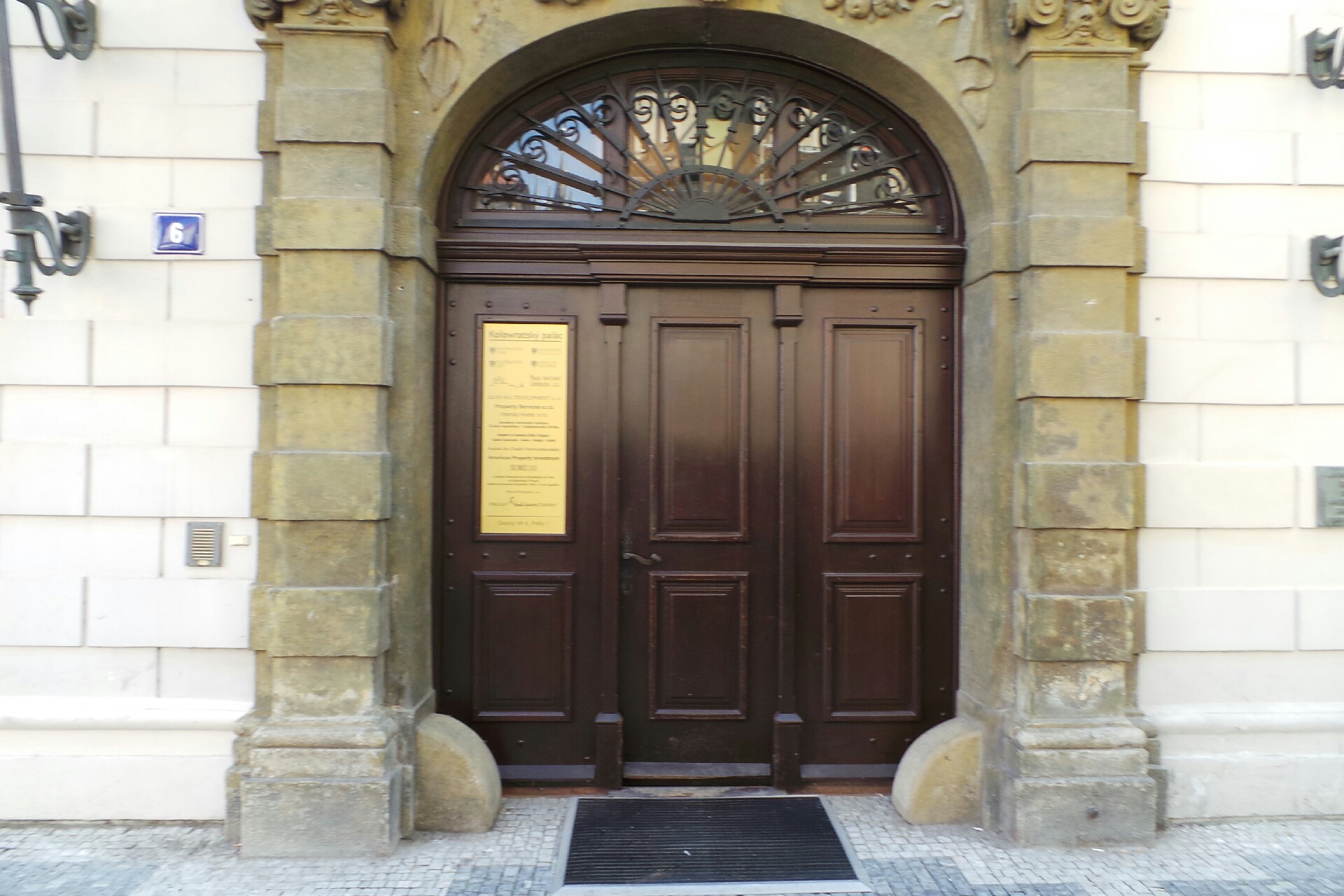 Kolowratovy domy, a.s. foto 1