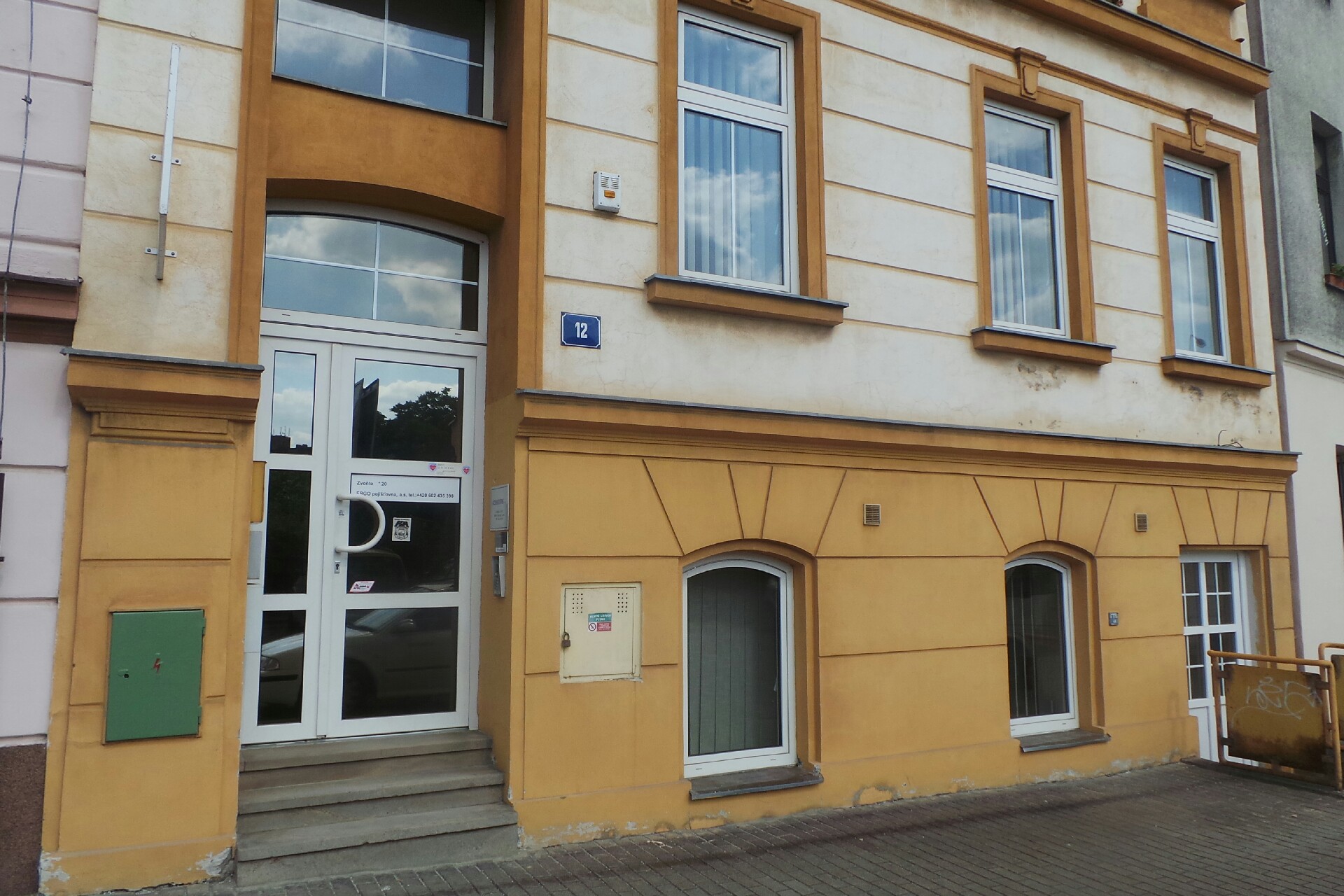 AZ Consult, spol. s r.o.