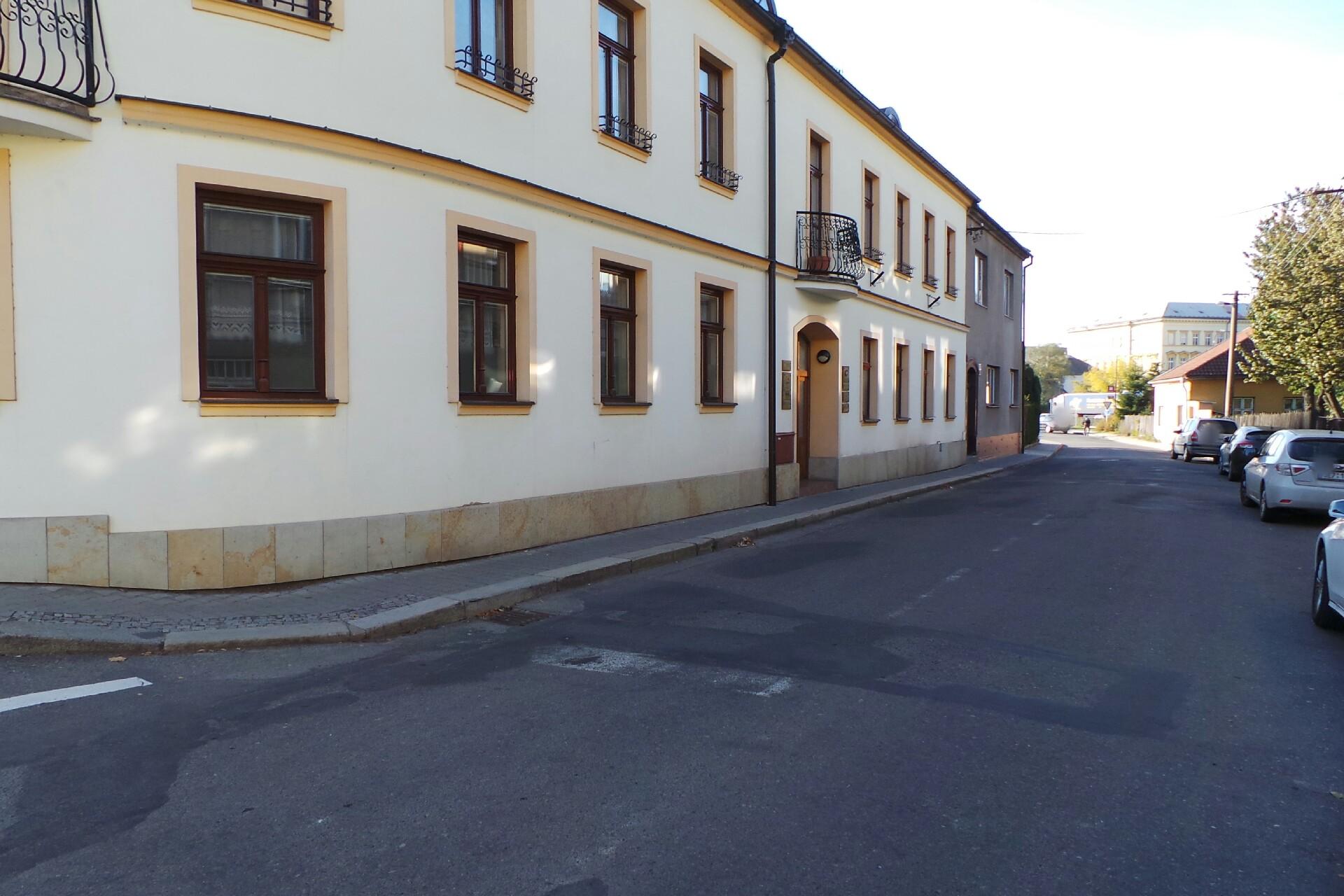 MUDr. Ivana Dostálová