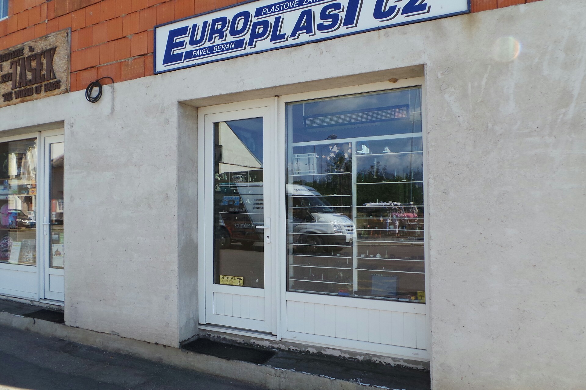 EUROPLAST CZ, s.r.o.