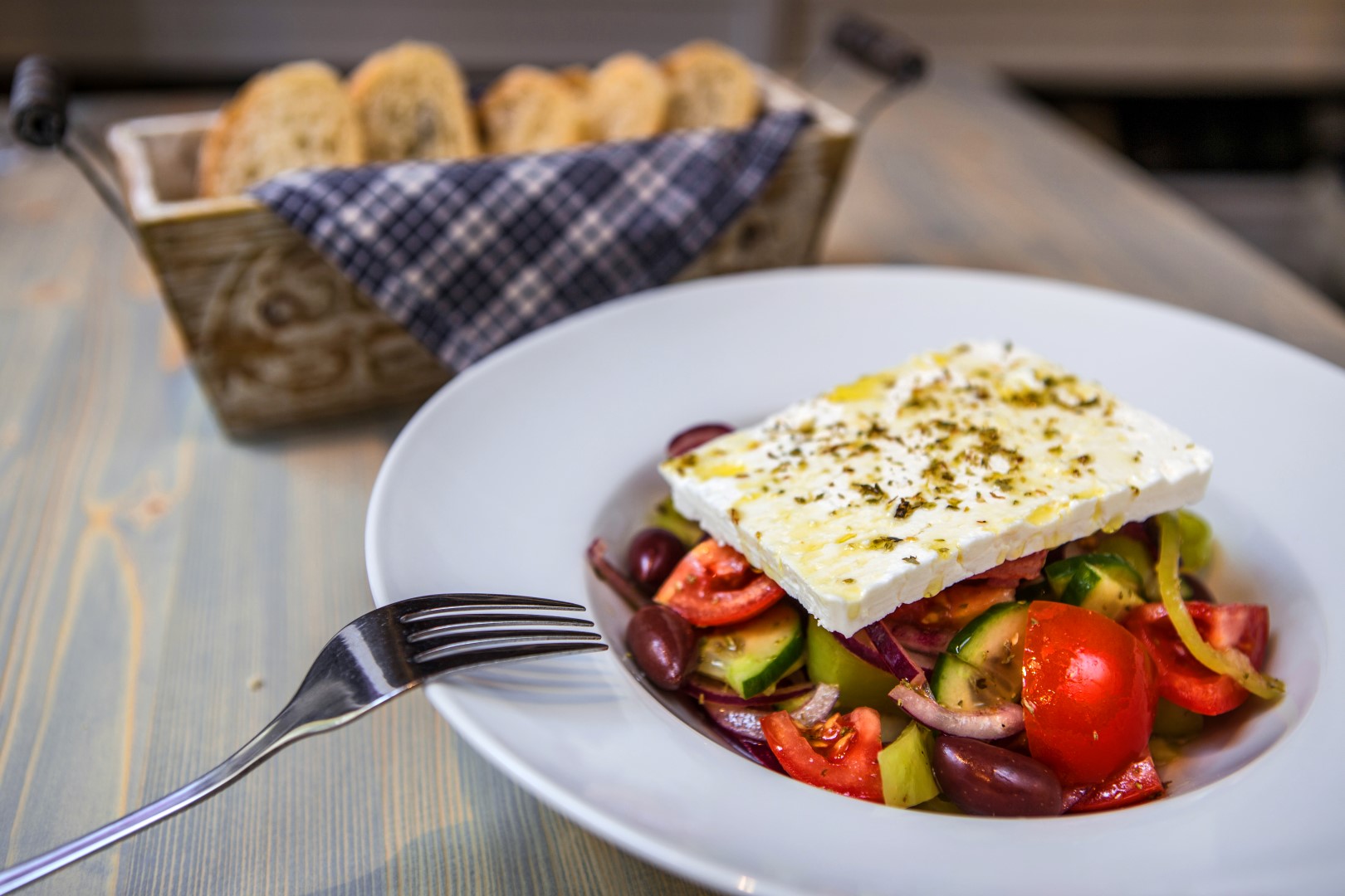 Masa Buka řecká taverna