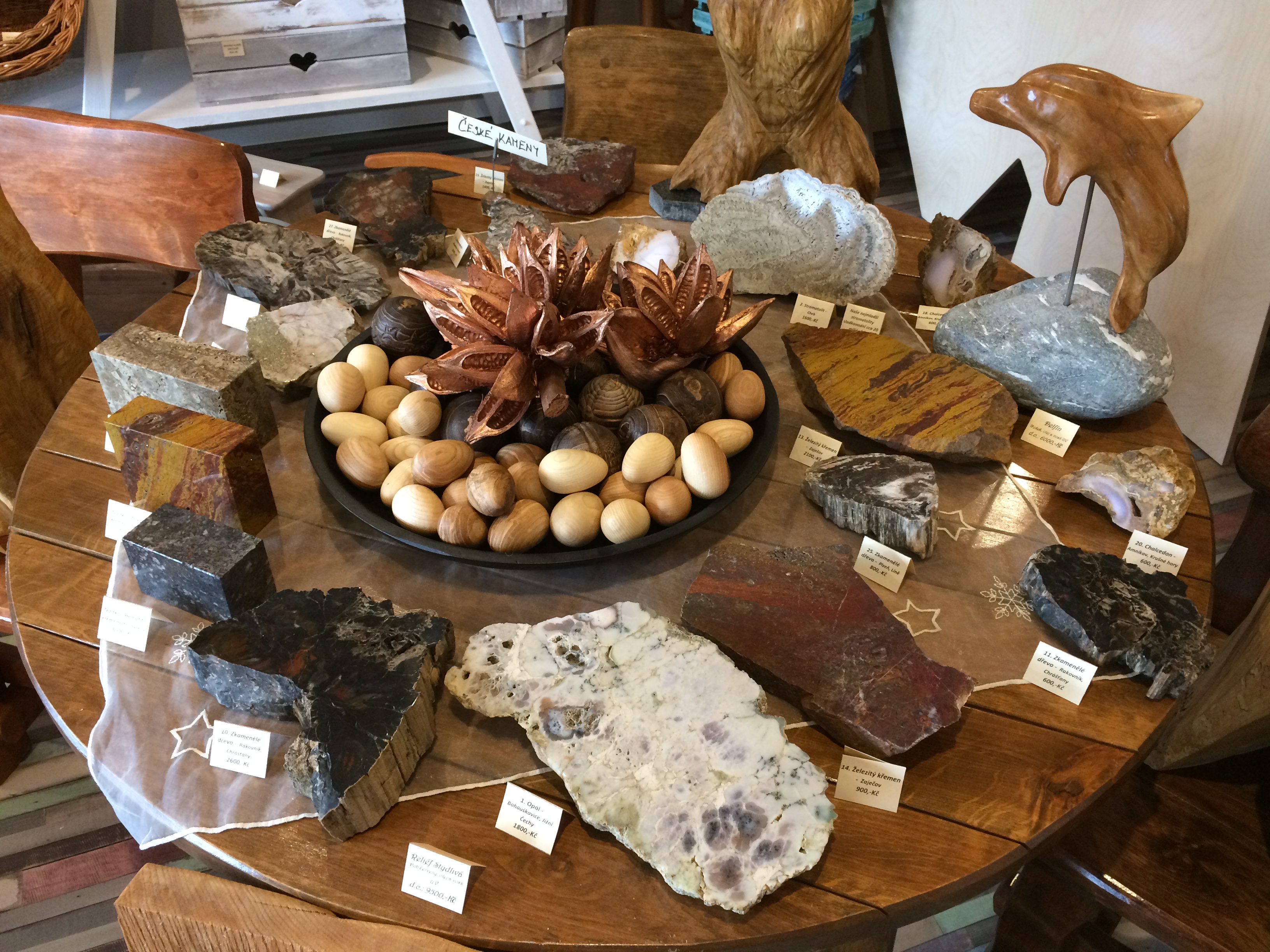 DŘEVO A KÁMEN foto 2