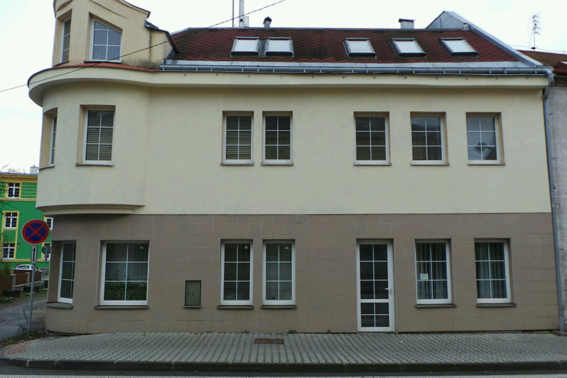 MUDr. Rudolf Hanuštiak