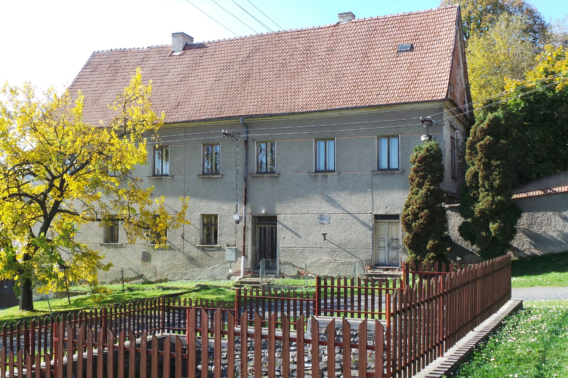 Římskokatolická farnost Jesenec