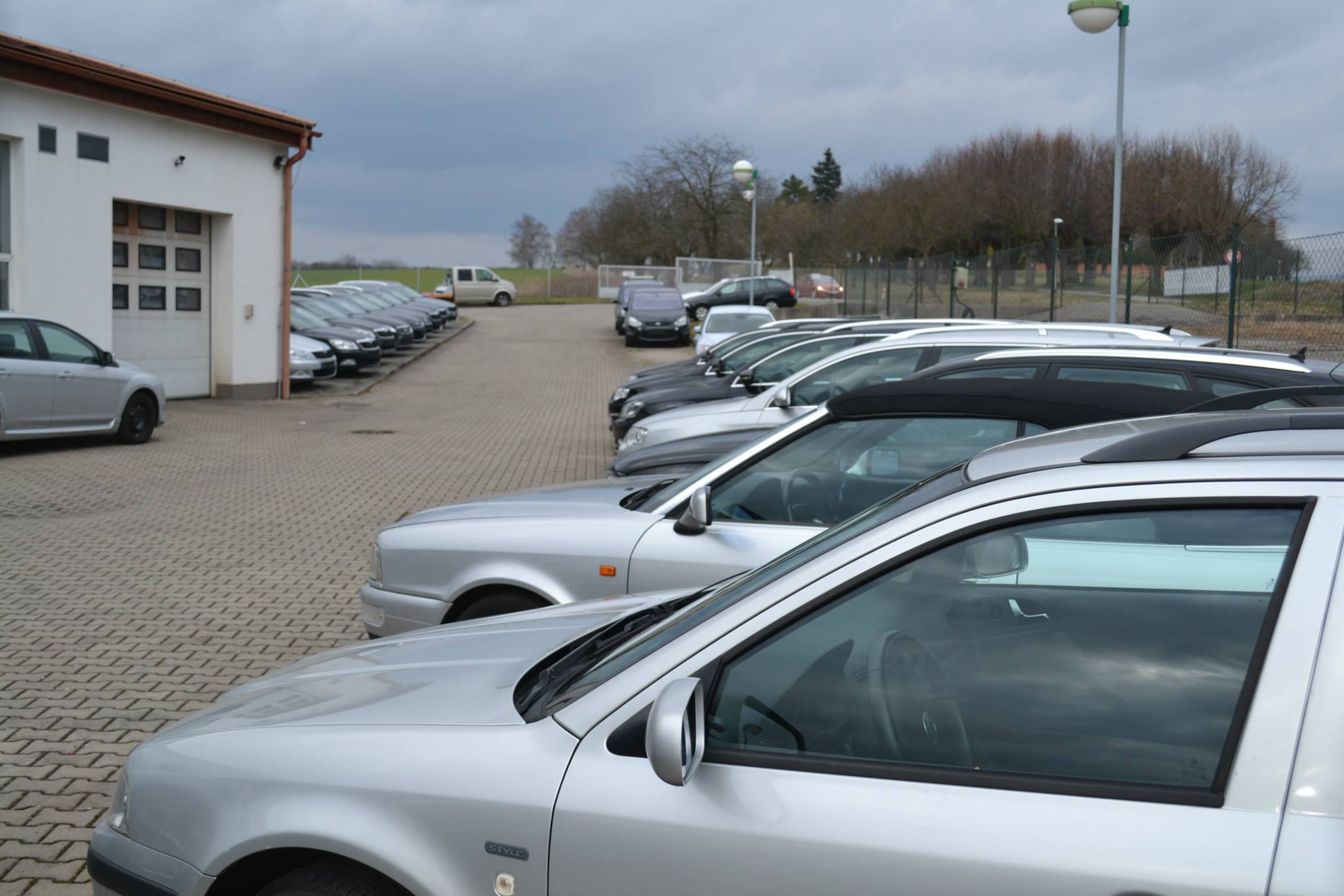 V.I.P. DYNAMIC CARS - prodej vozidel foto 3