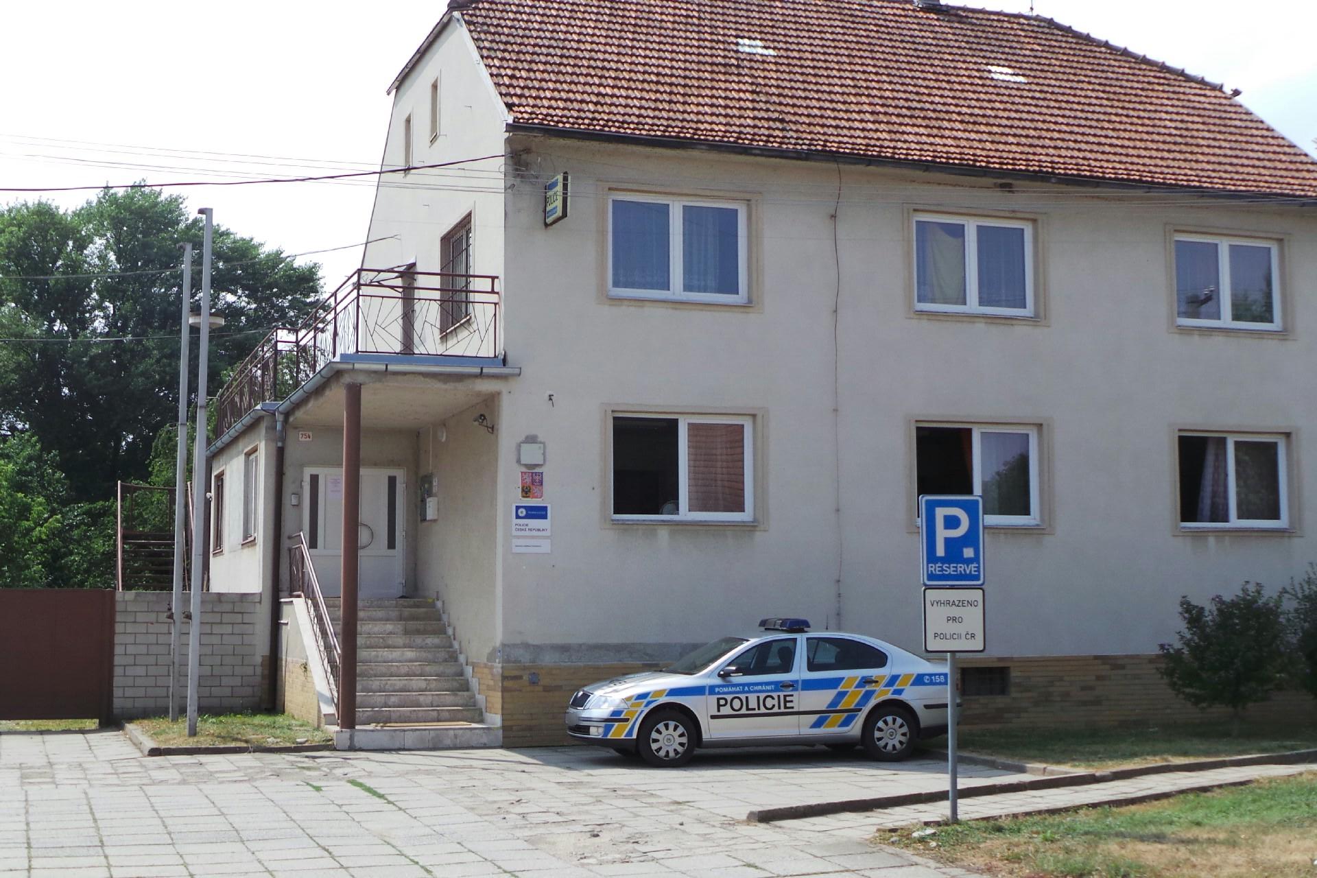 Policie ČR - Obvodní oddělení Pohořelice foto 2