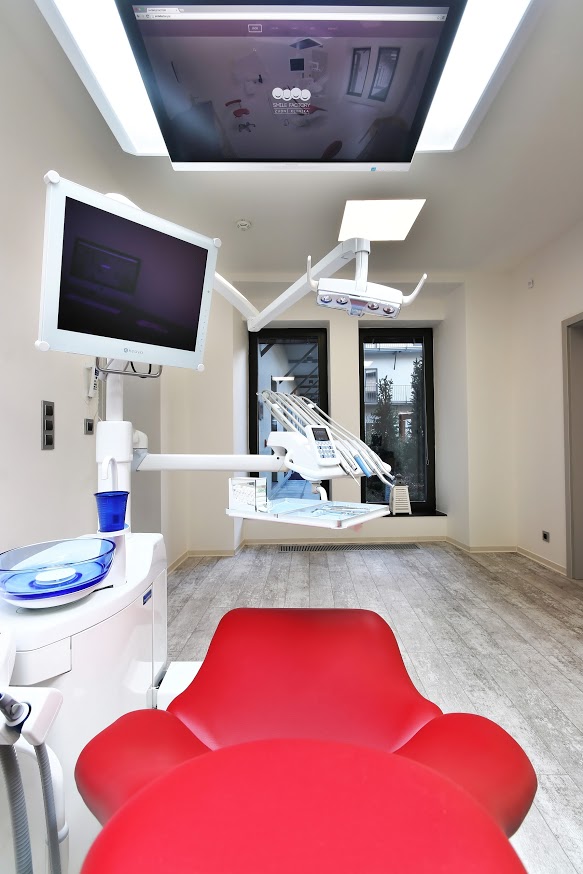 Zubní klinika Smile Factory foto 4